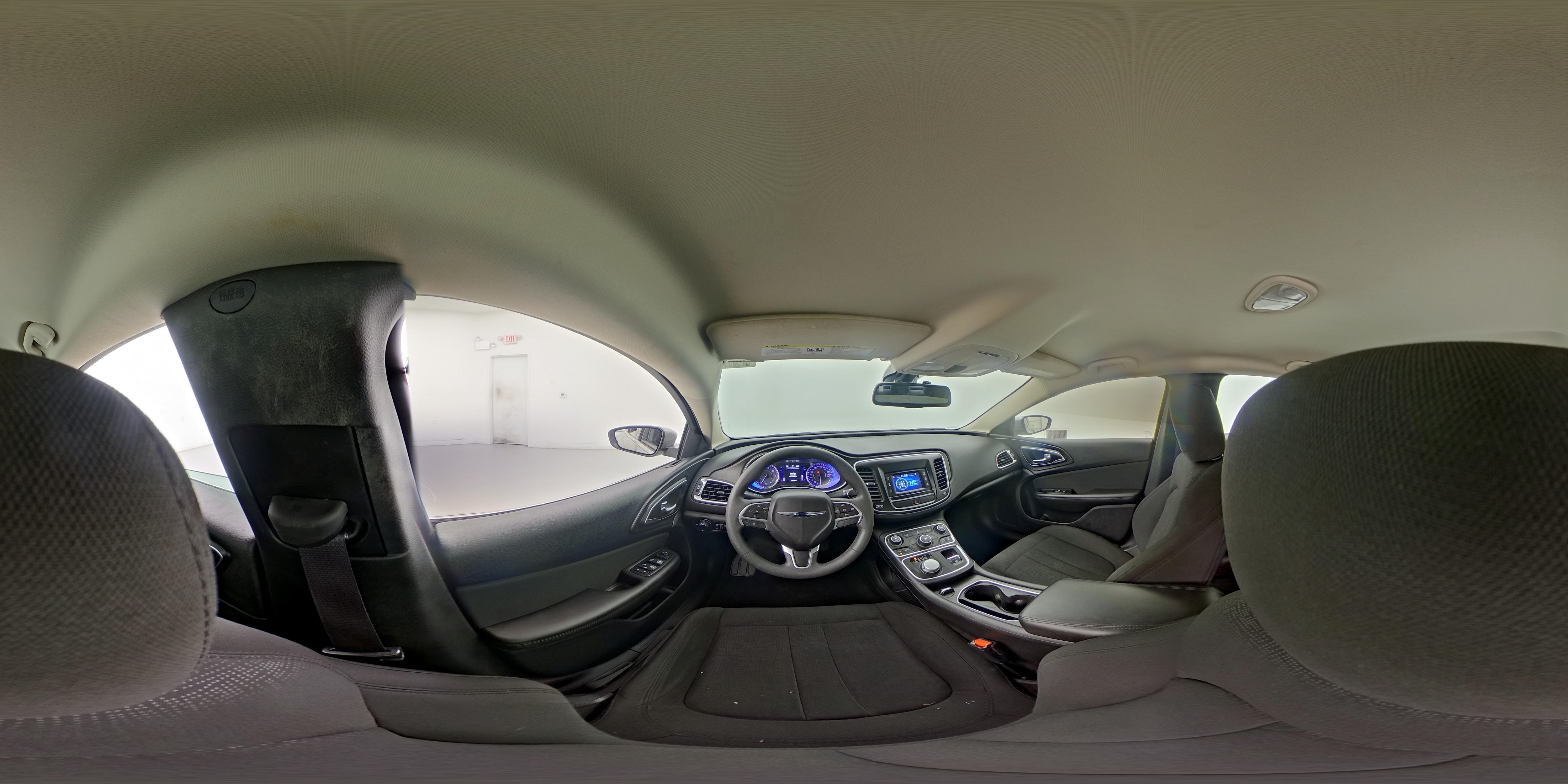 2016 Chrysler 200 Limited - Photo 27
