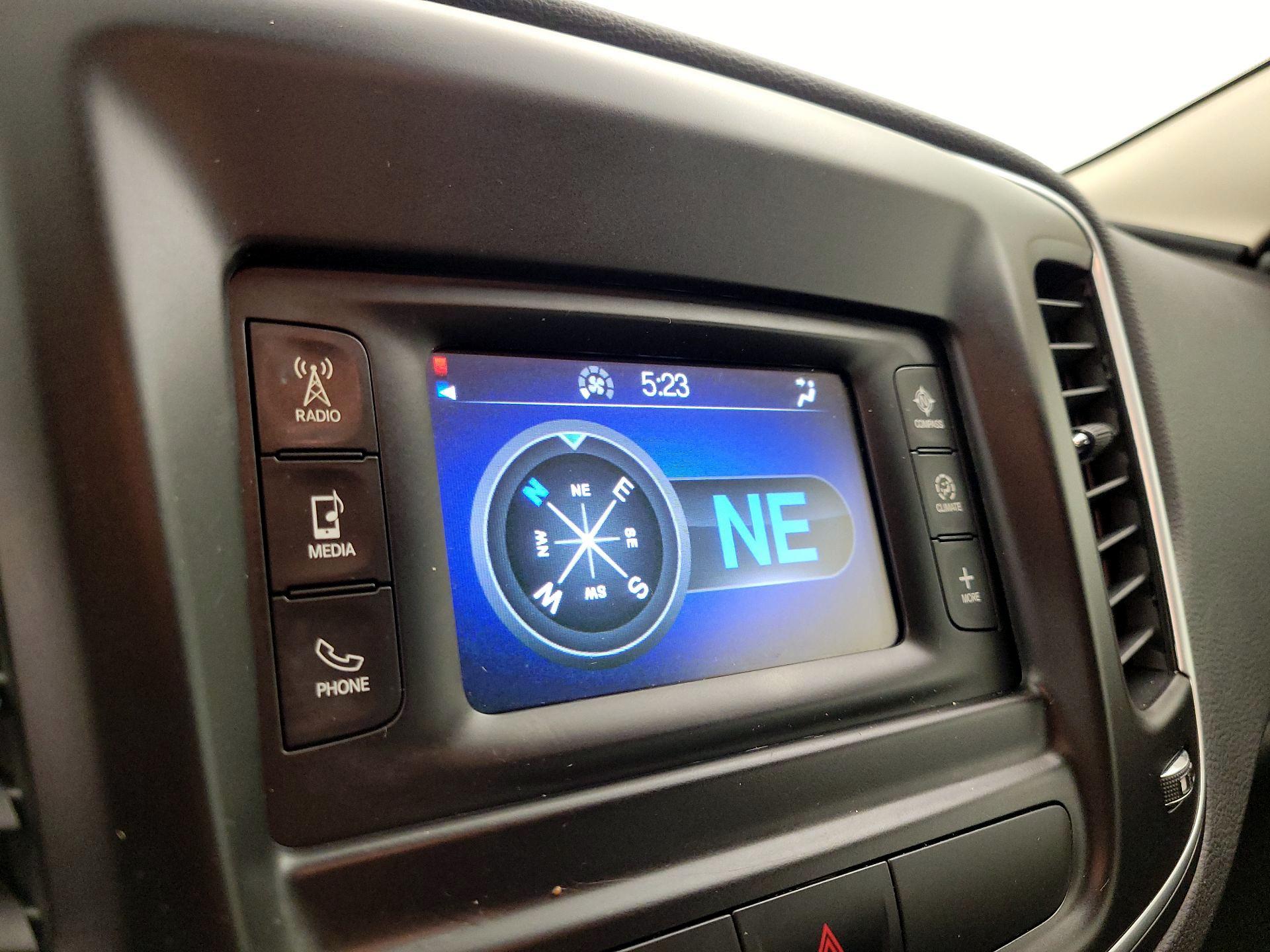 Thumbnail: 2016 Chrysler 200 - 14