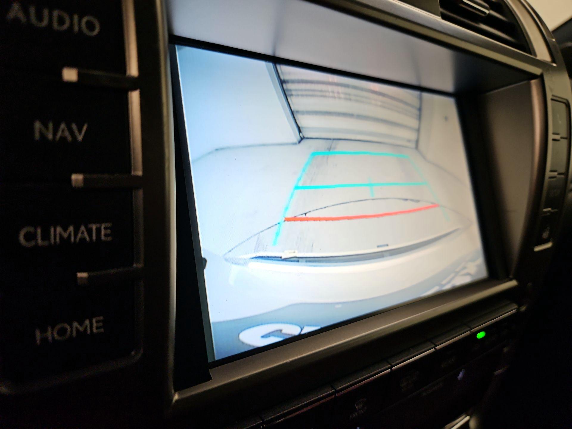 Thumbnail: 2020 Lexus GX - 14