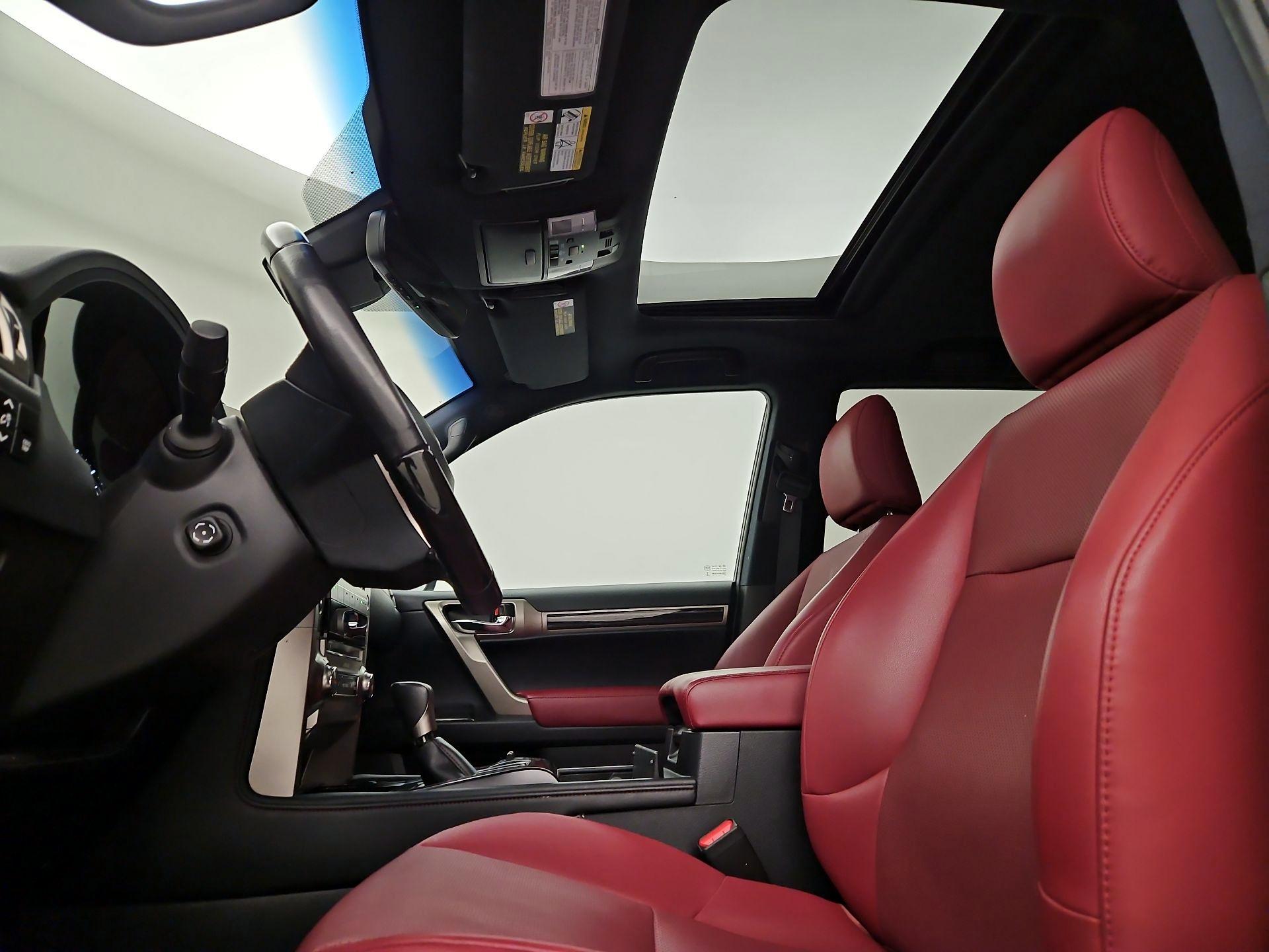Thumbnail: 2020 Lexus GX - 19