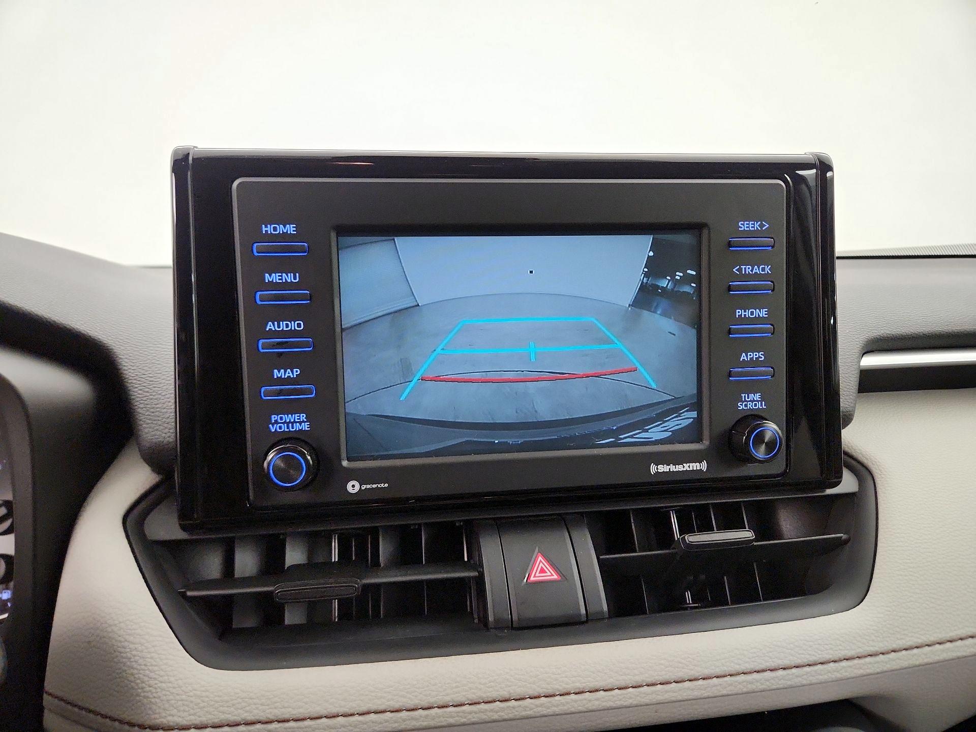 Thumbnail: 2020 Toyota RAV4 - 14