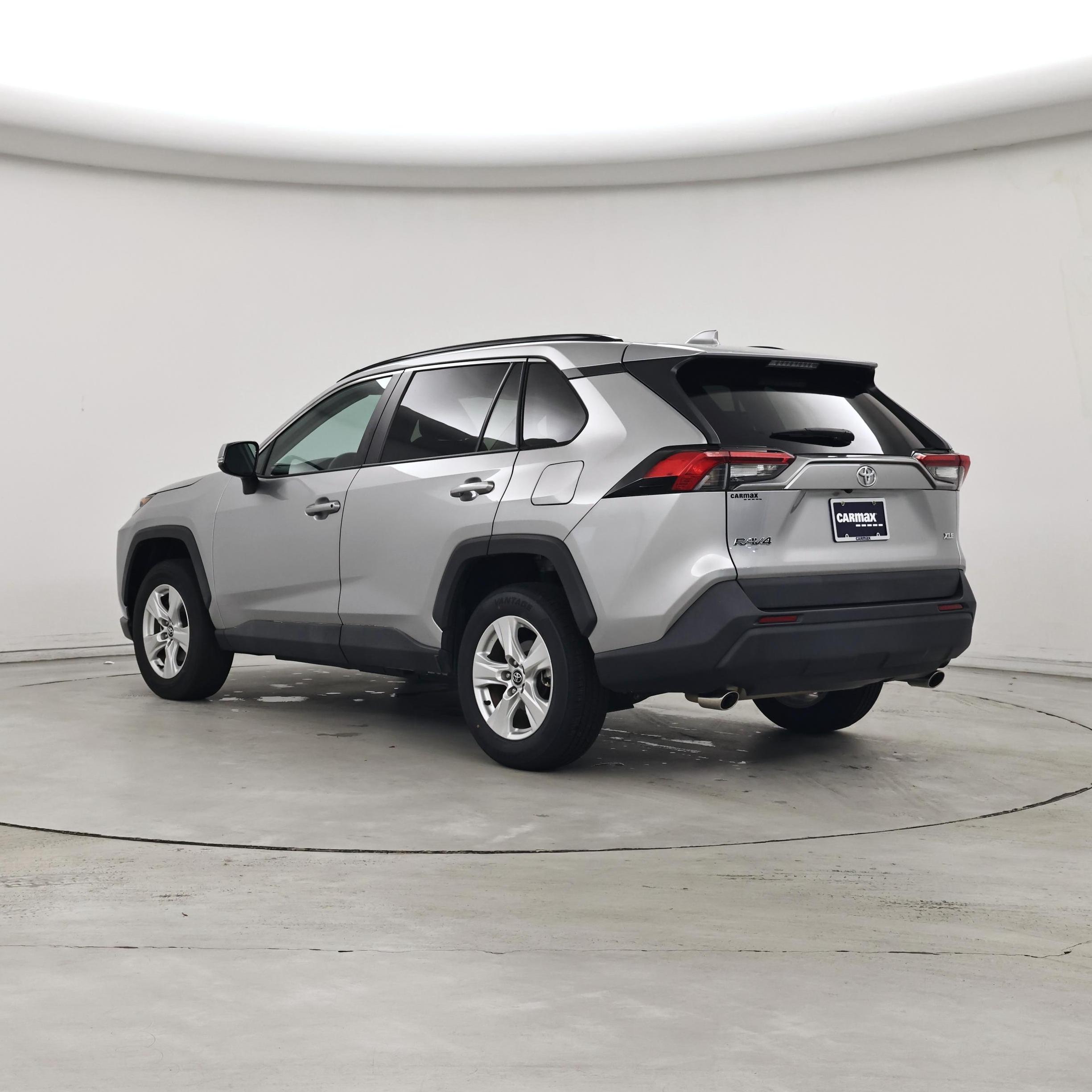 Thumbnail: 2020 Toyota RAV4 - 2