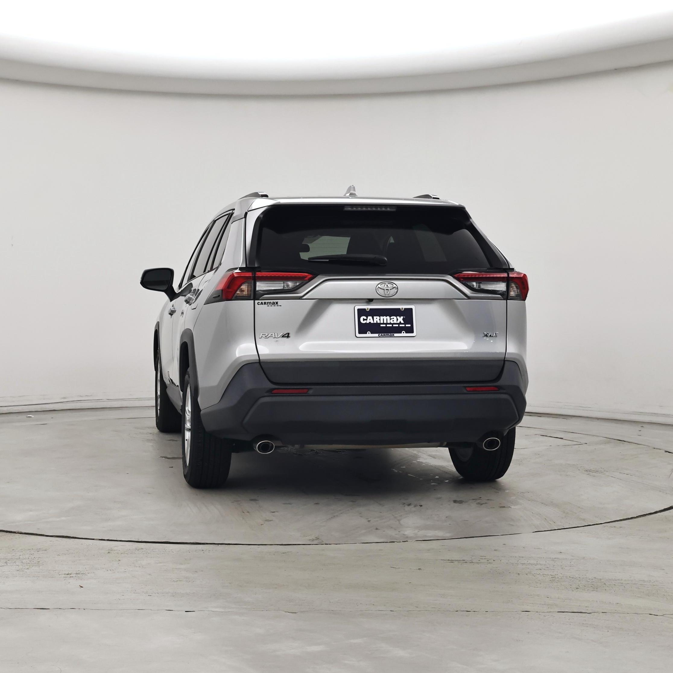 Thumbnail: 2020 Toyota RAV4 - 6