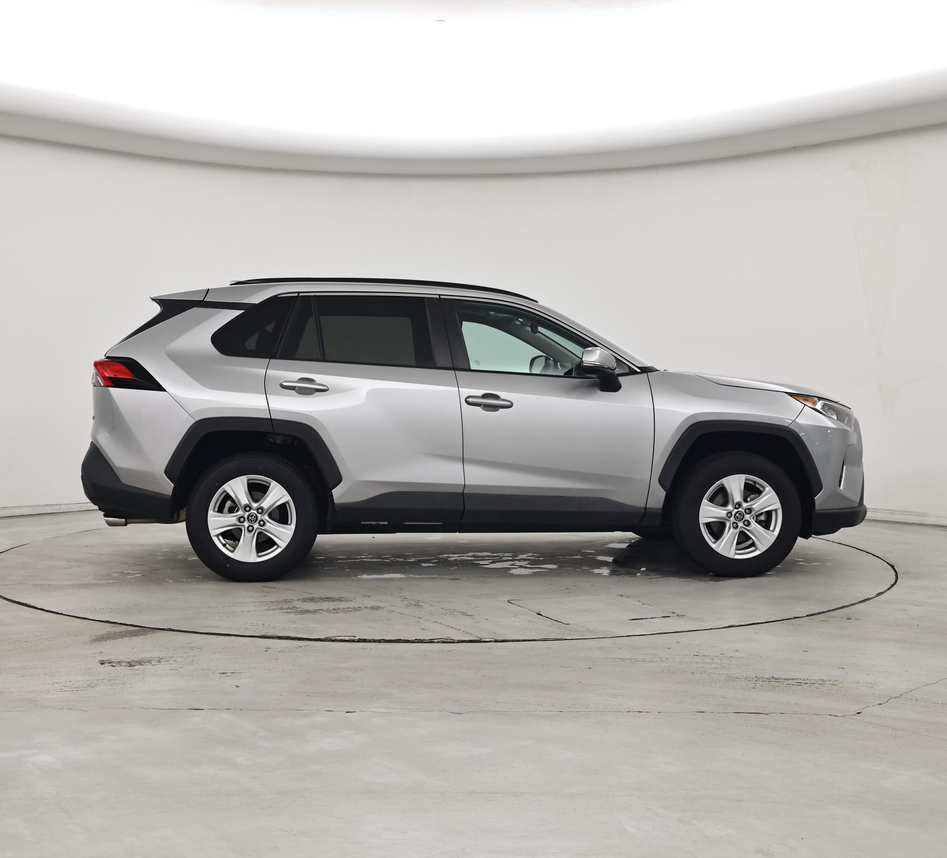 Thumbnail: 2020 Toyota RAV4 - 7