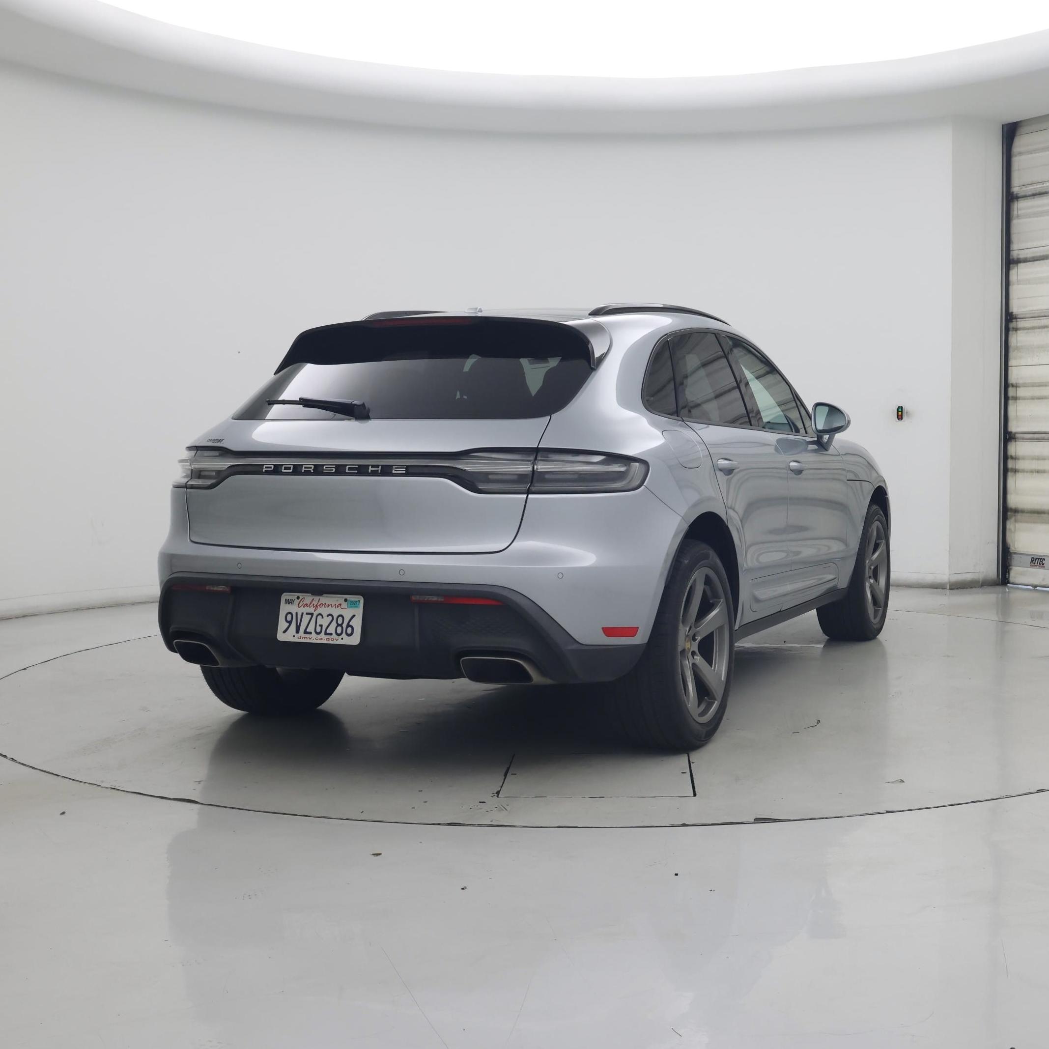 Thumbnail: 2022 Porsche Macan - 8