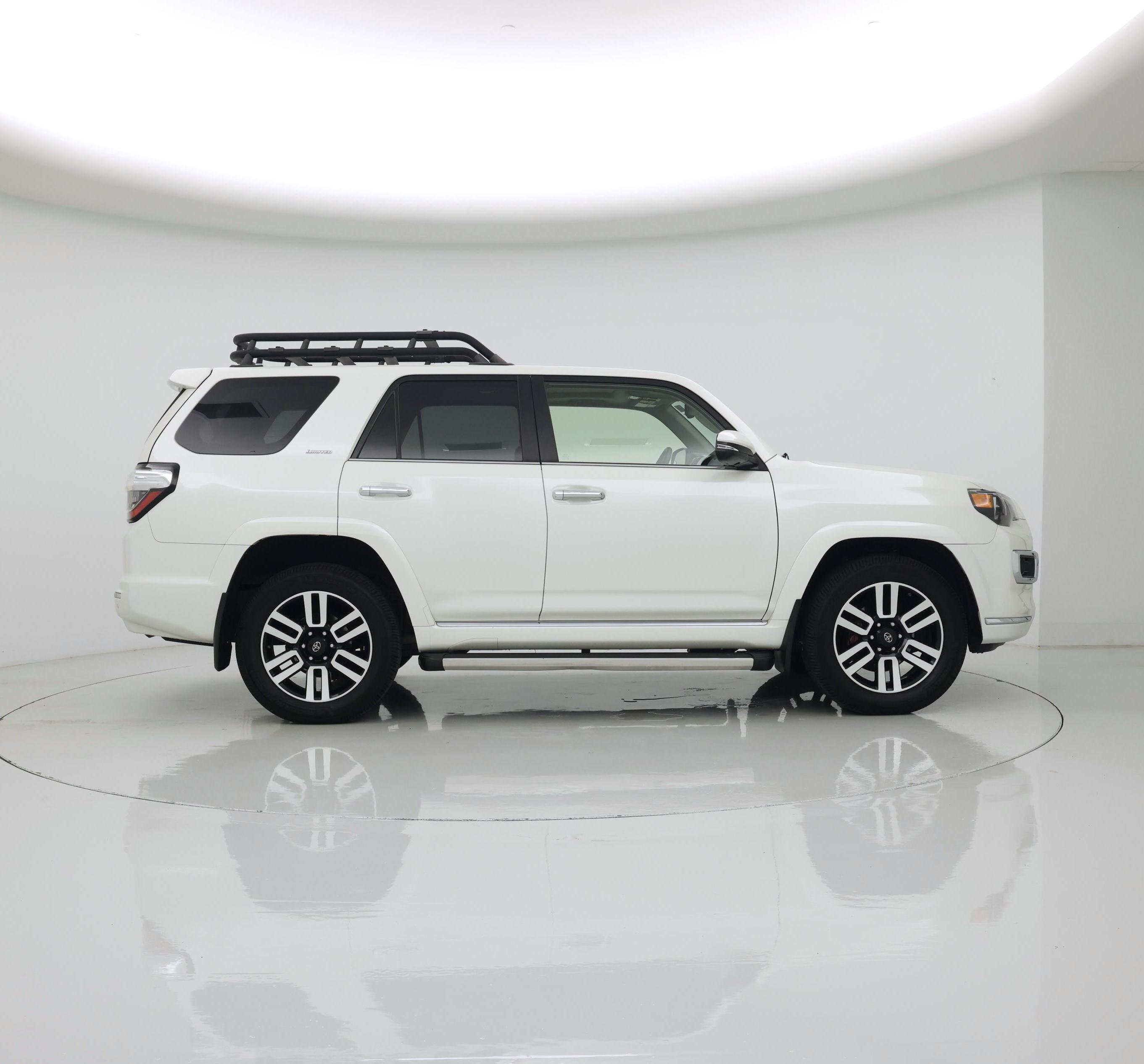 Thumbnail: 2021 Toyota 4Runner - 7