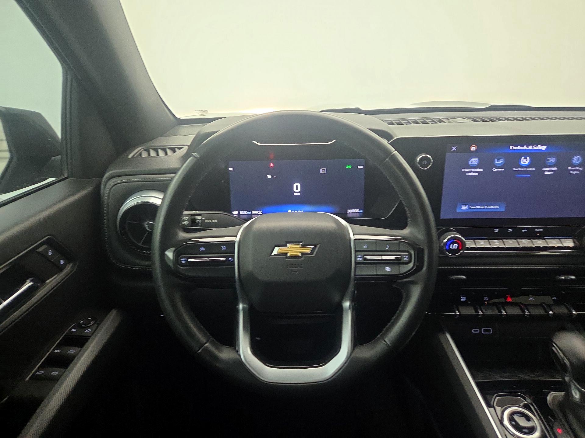 Thumbnail: 2024 Chevrolet Colorado - 10