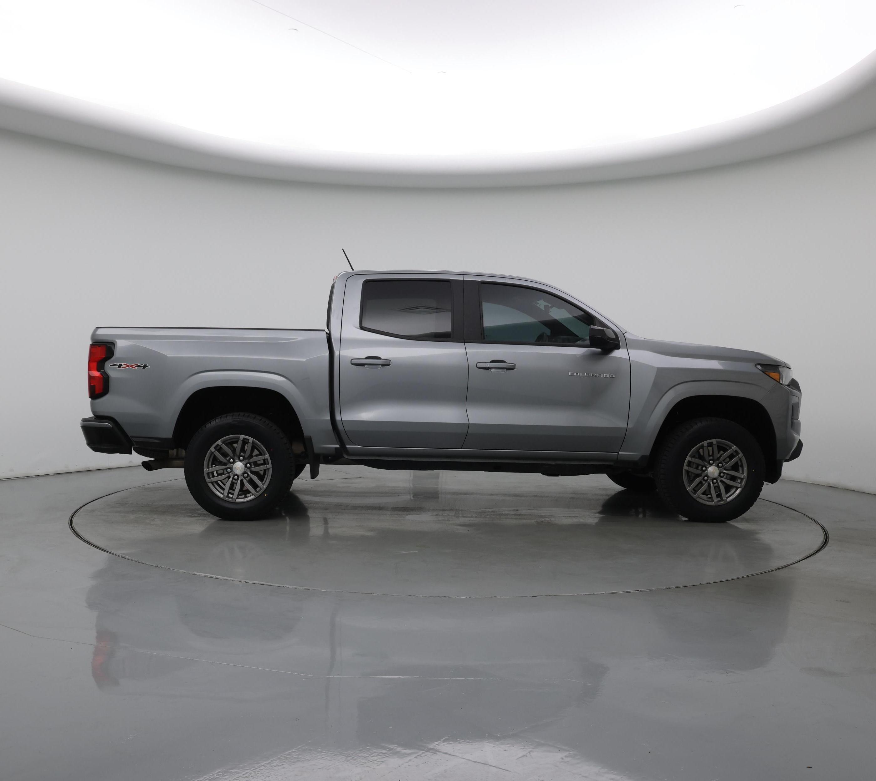 Thumbnail: 2024 Chevrolet Colorado - 7