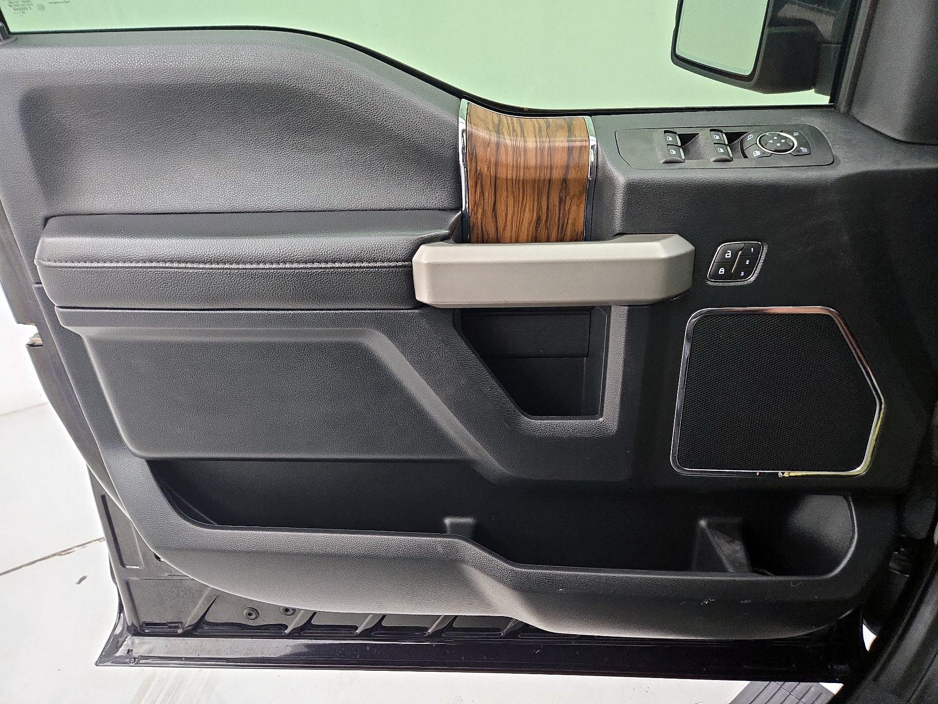 Thumbnail: 2019 Ford F-150 - 12