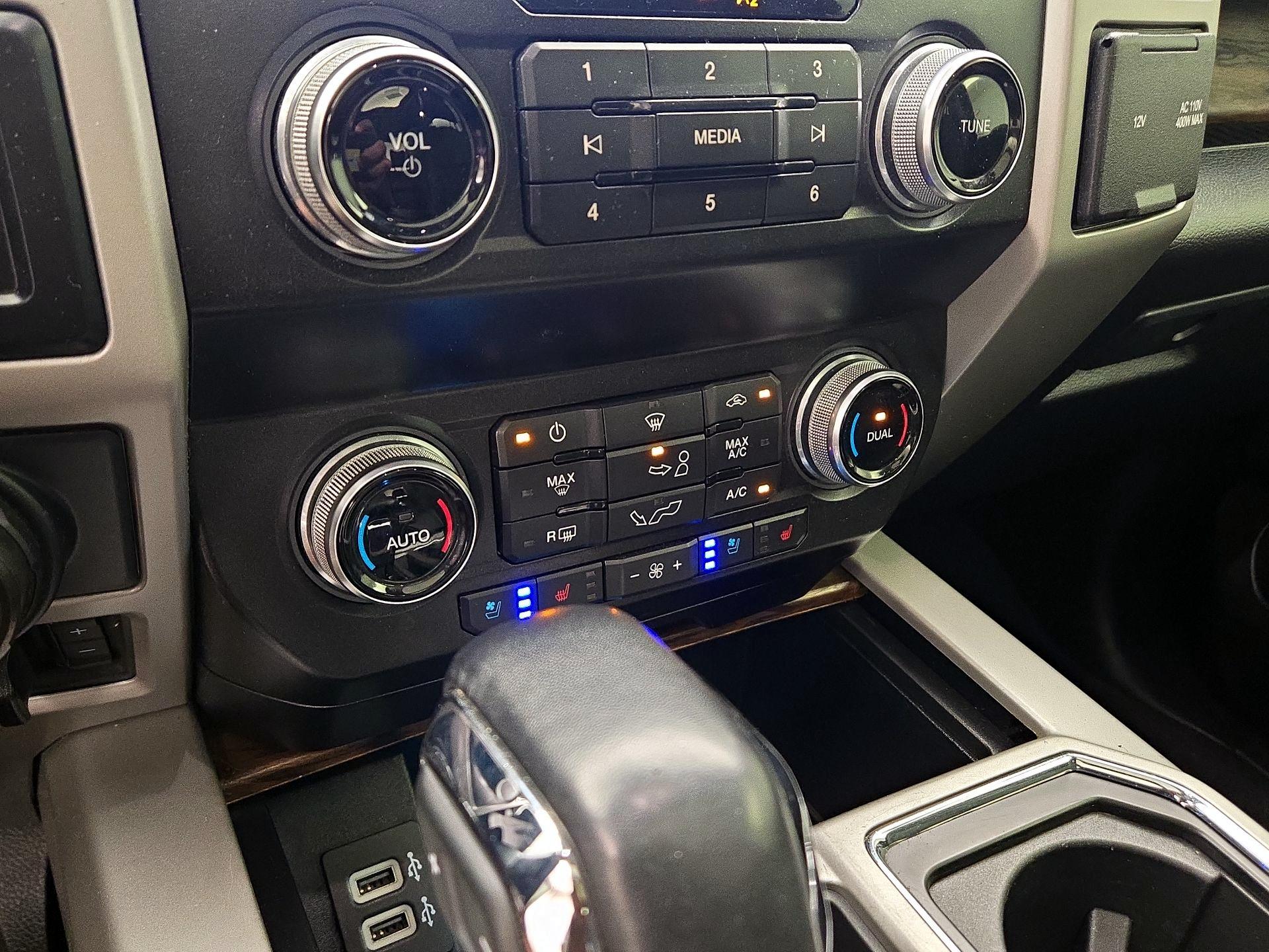 Thumbnail: 2019 Ford F-150 - 16