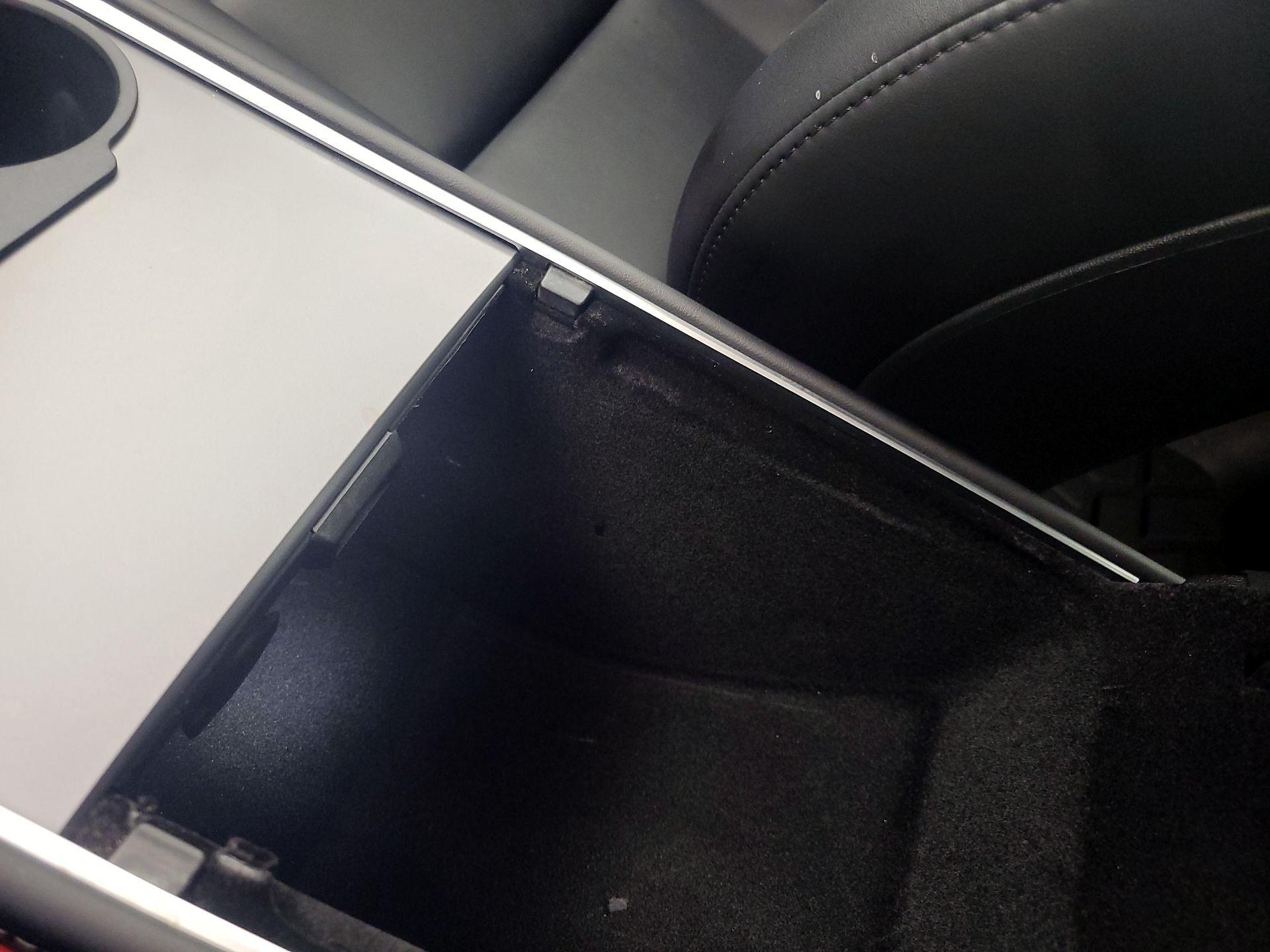 Thumbnail: 2023 Tesla Model 3 - 18