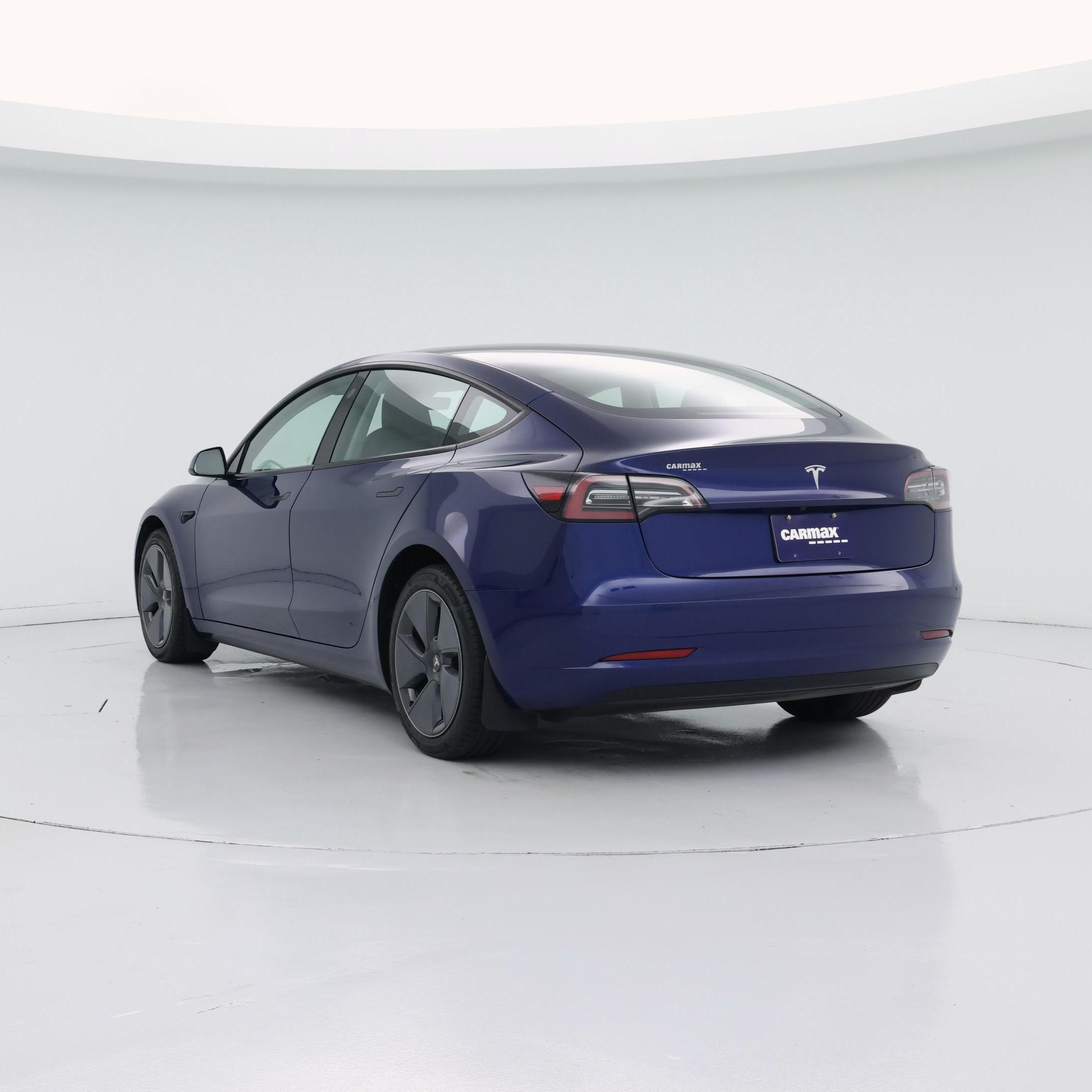 Thumbnail: 2023 Tesla Model 3 - 2