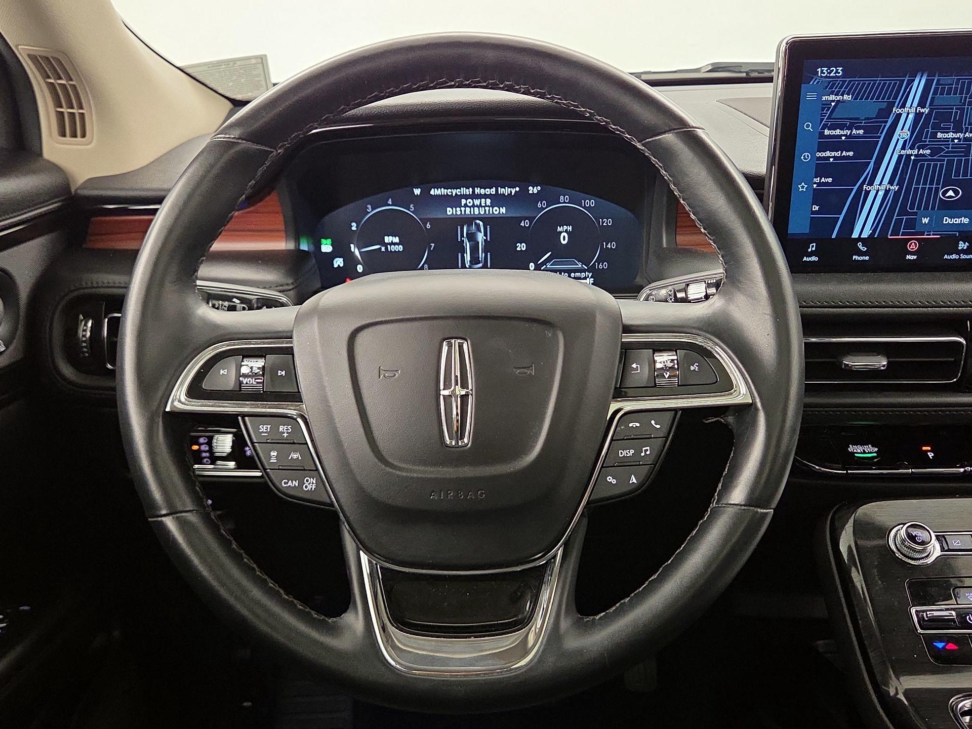 Thumbnail: 2023 Lincoln Nautilus - 10