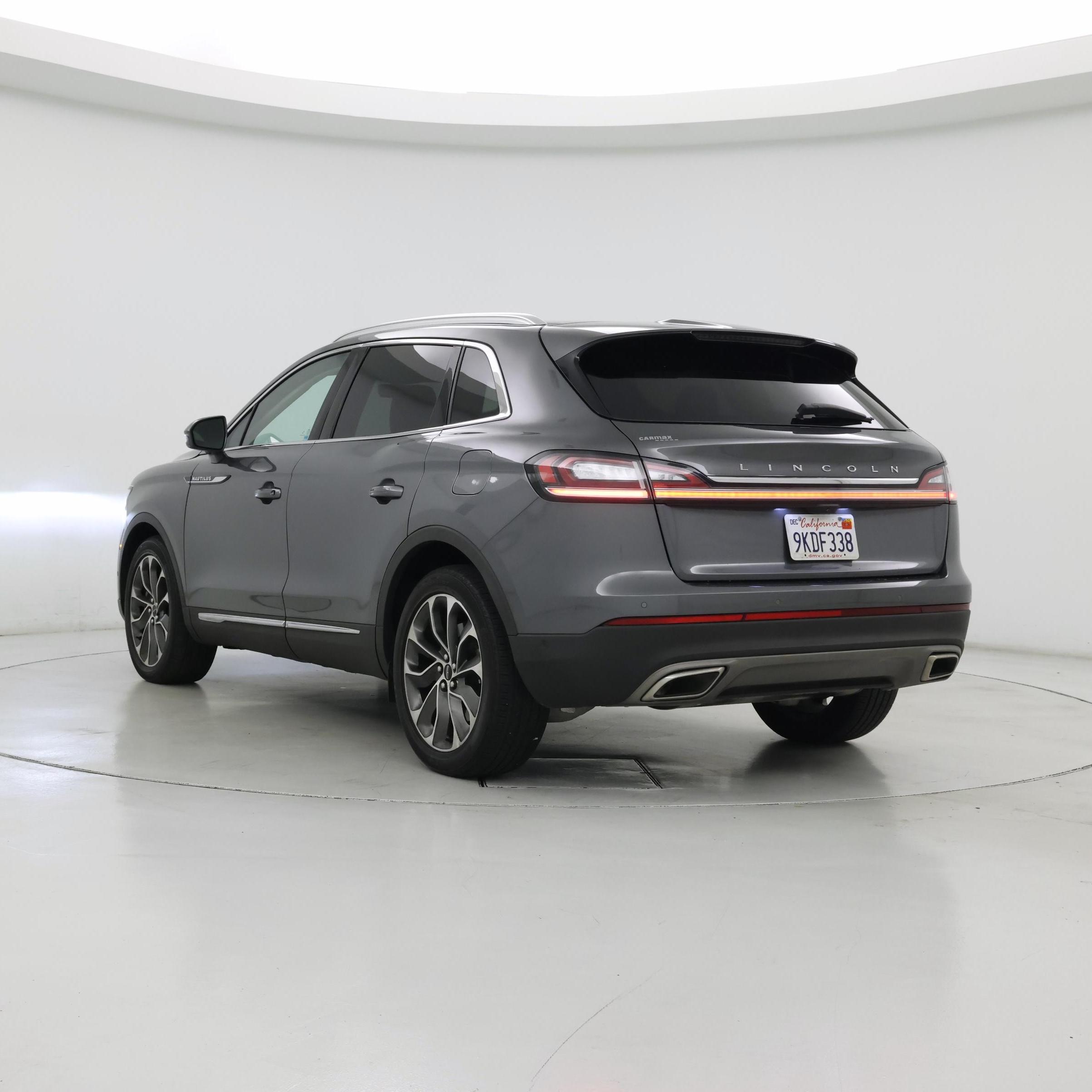 Thumbnail: 2023 Lincoln Nautilus - 2