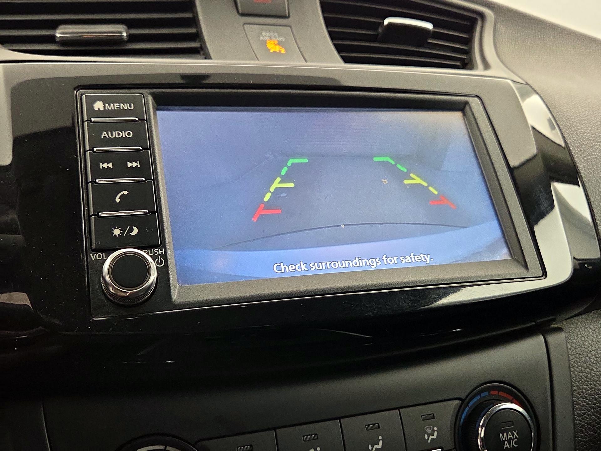 Thumbnail: 2019 Nissan Sentra - 14