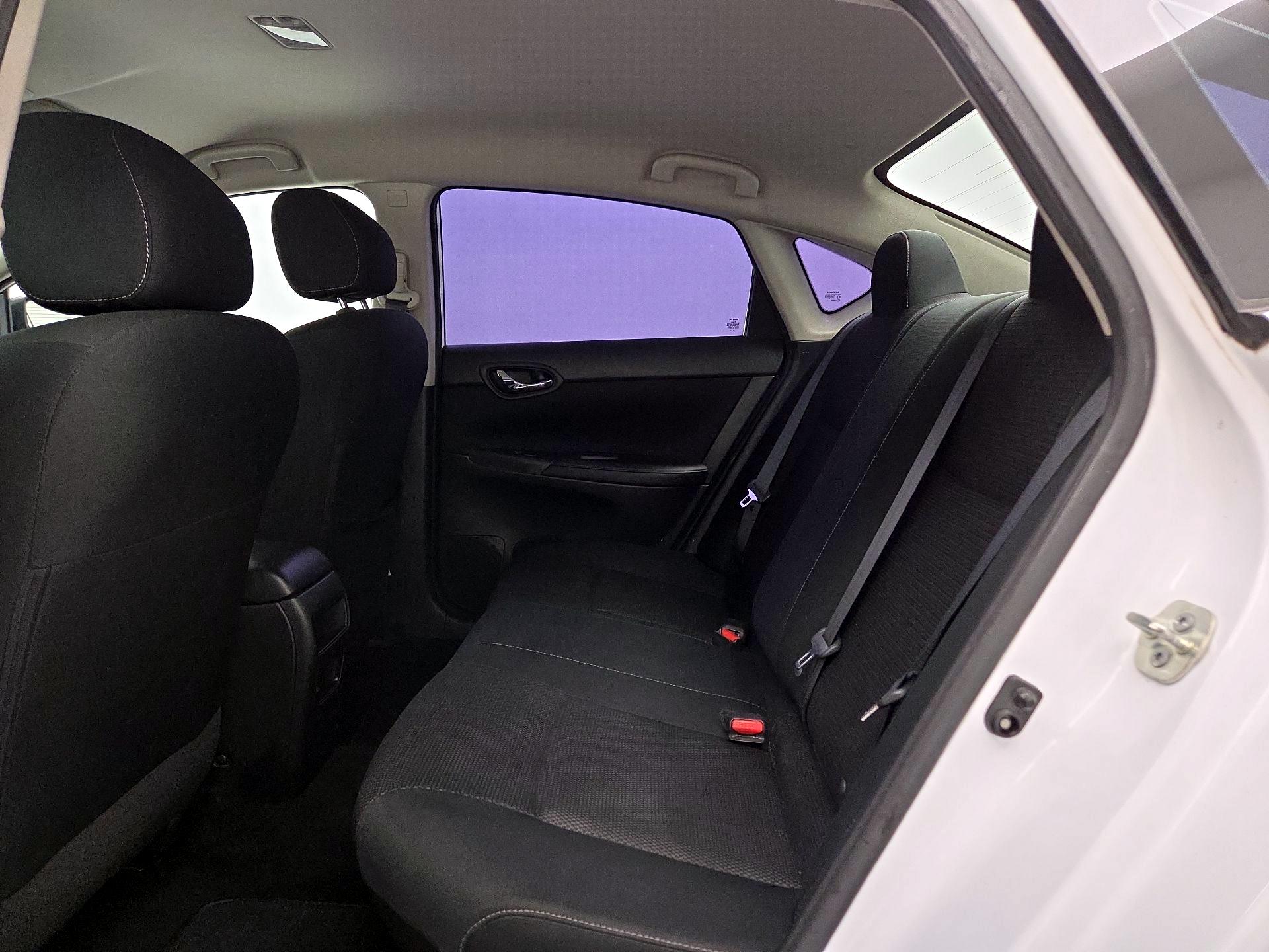 Thumbnail: 2019 Nissan Sentra - 19