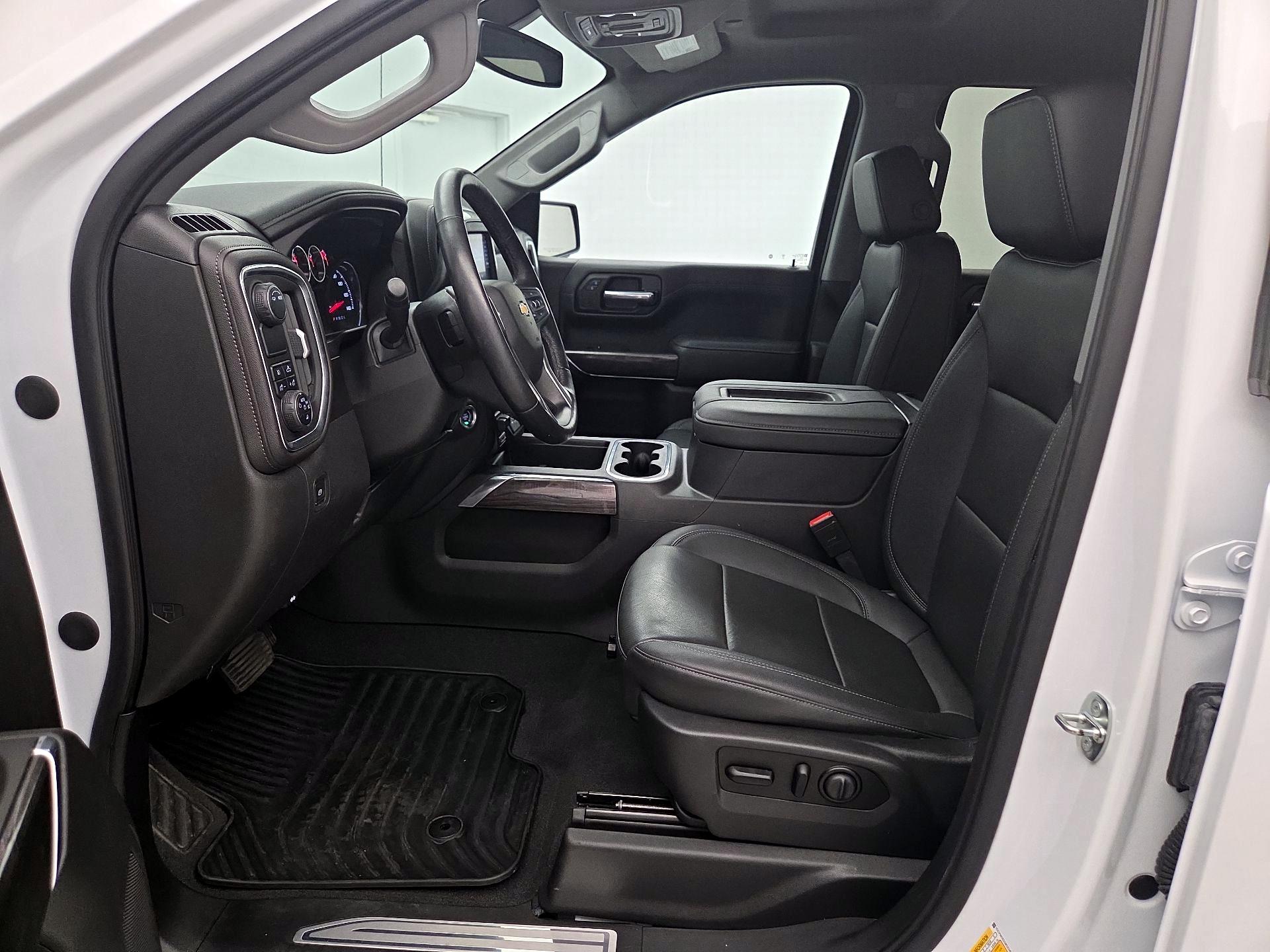 Thumbnail: 2021 Chevrolet Silverado 1500 - 11