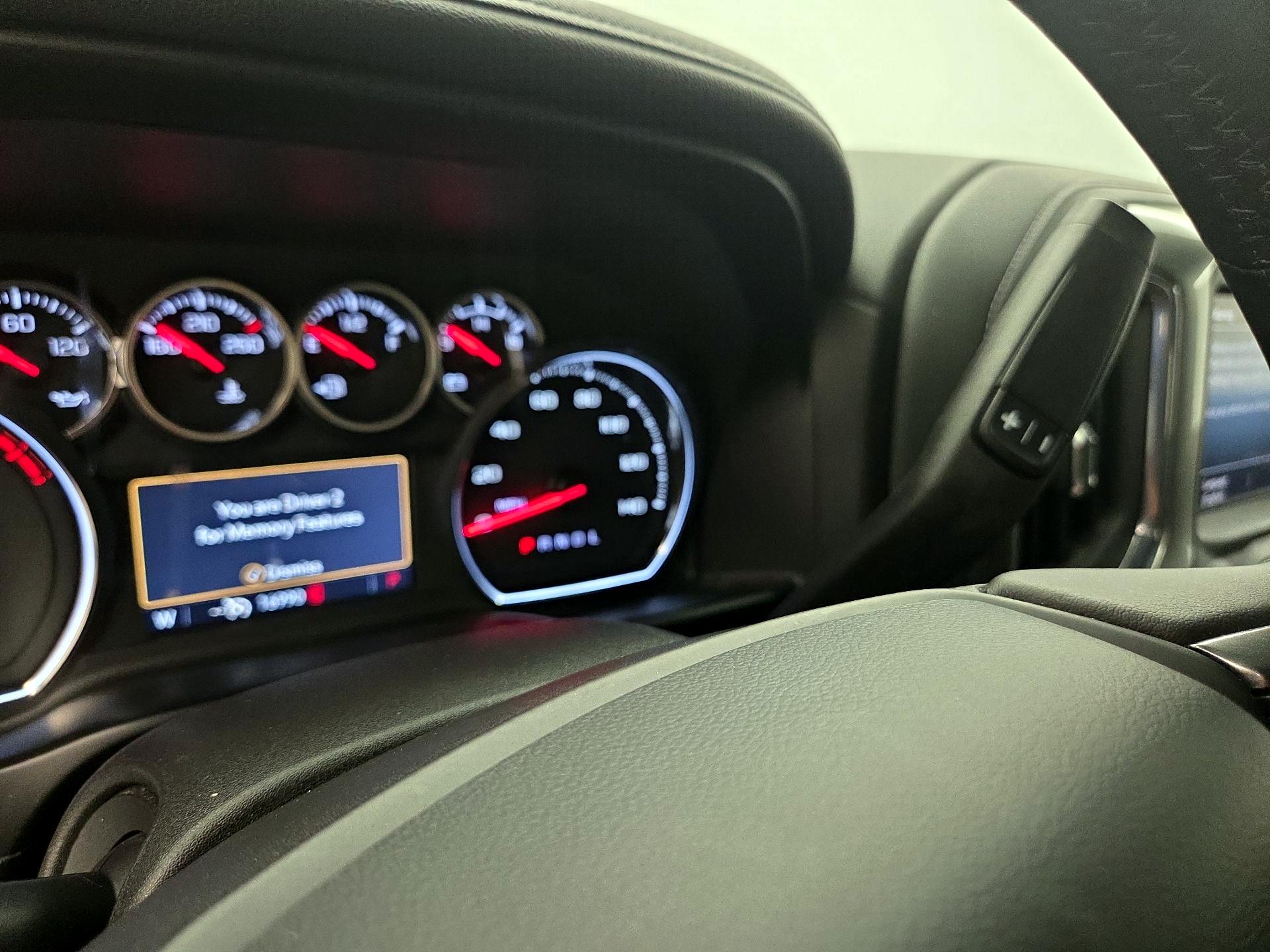 Thumbnail: 2021 Chevrolet Silverado 1500 - 17