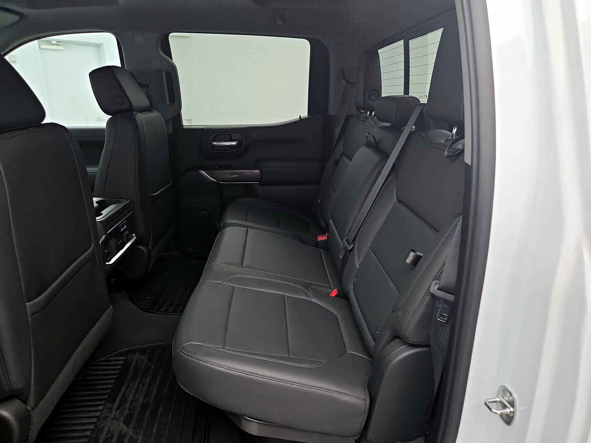 Thumbnail: 2021 Chevrolet Silverado 1500 - 19