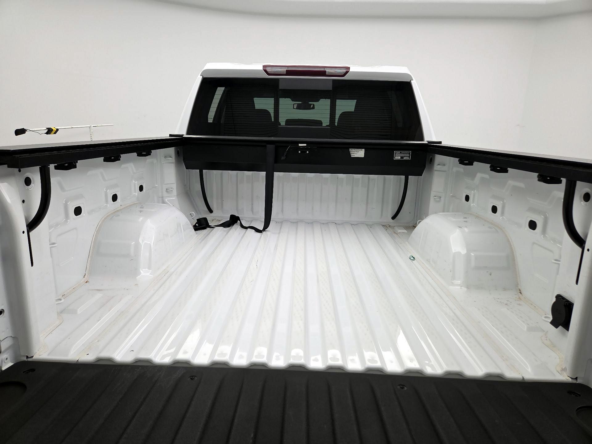 Thumbnail: 2021 Chevrolet Silverado 1500 - 20