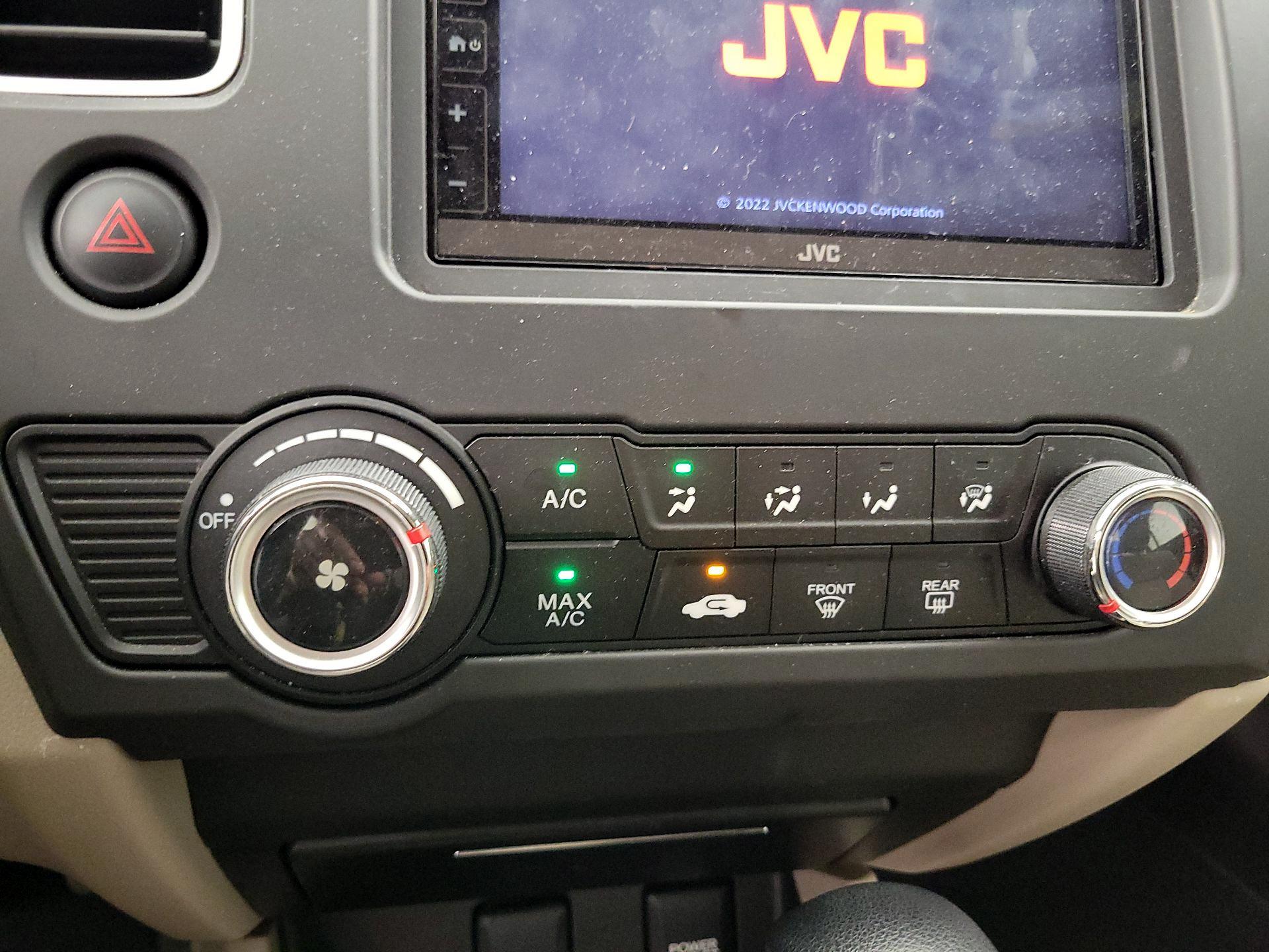 Thumbnail: 2014 Honda Civic - 16
