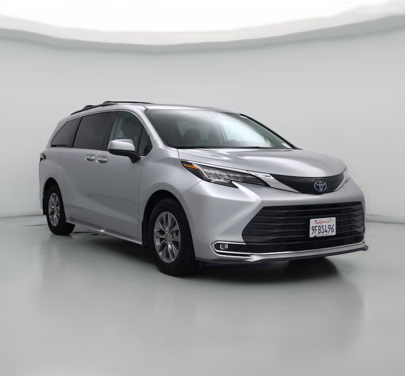 2023 Toyota Sienna Hybrid XLE