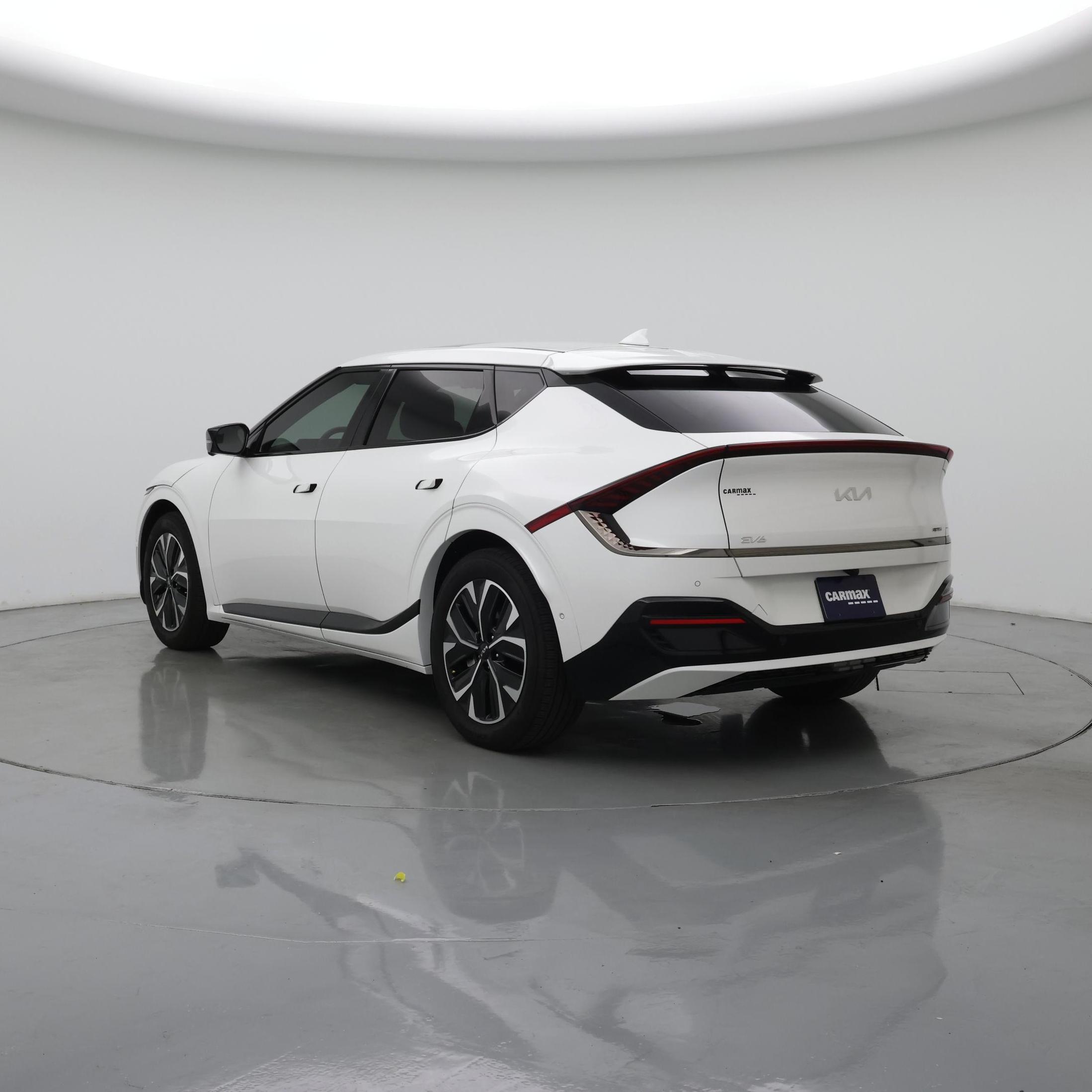 Thumbnail: 2024 Kia EV6 - 2