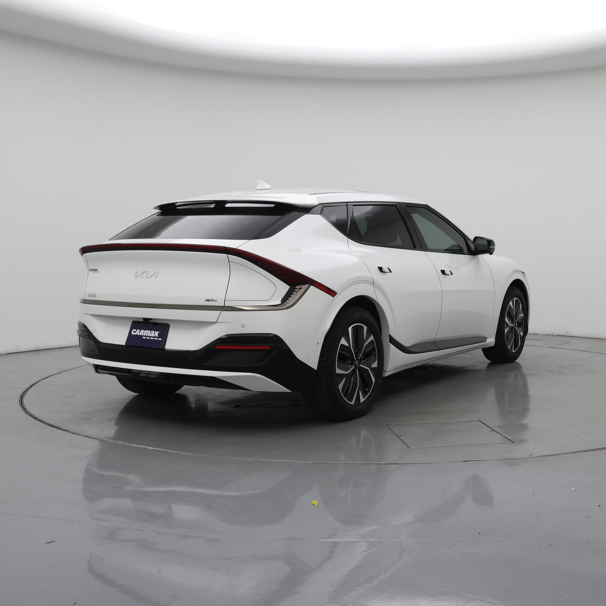 Thumbnail: 2024 Kia EV6 - 8