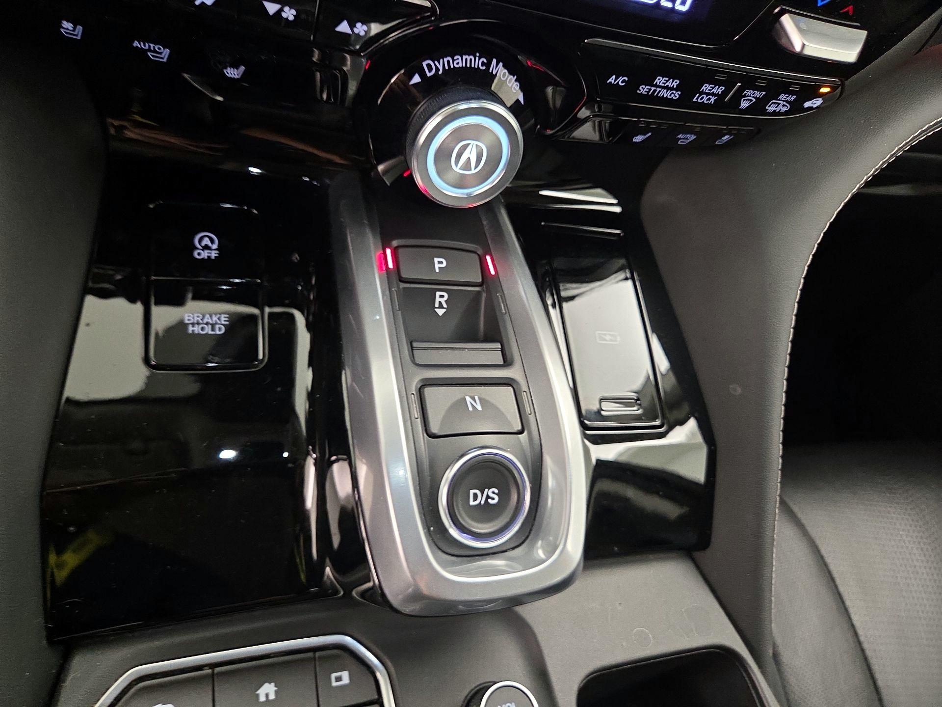 Thumbnail: 2023 Acura MDX - 18
