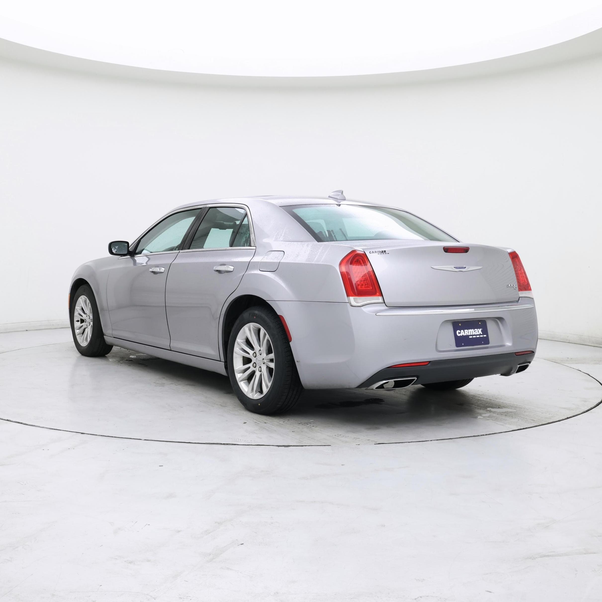 Thumbnail: 2015 Chrysler 300 - 2