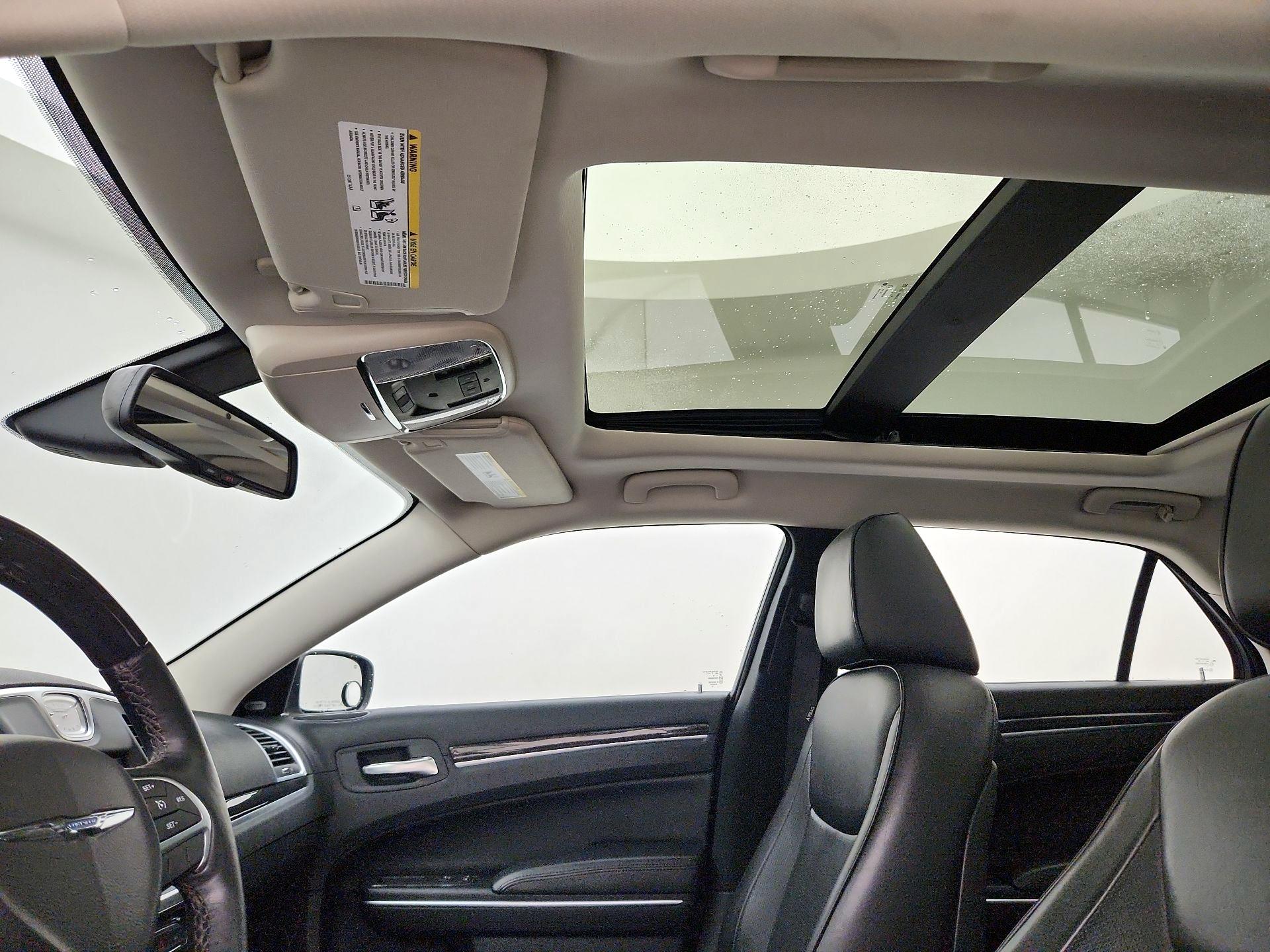 Thumbnail: 2015 Chrysler 300 - 20