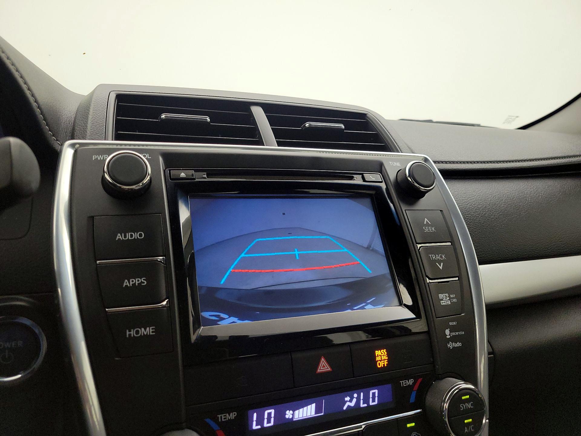 Thumbnail: 2015 Toyota Camry - 14