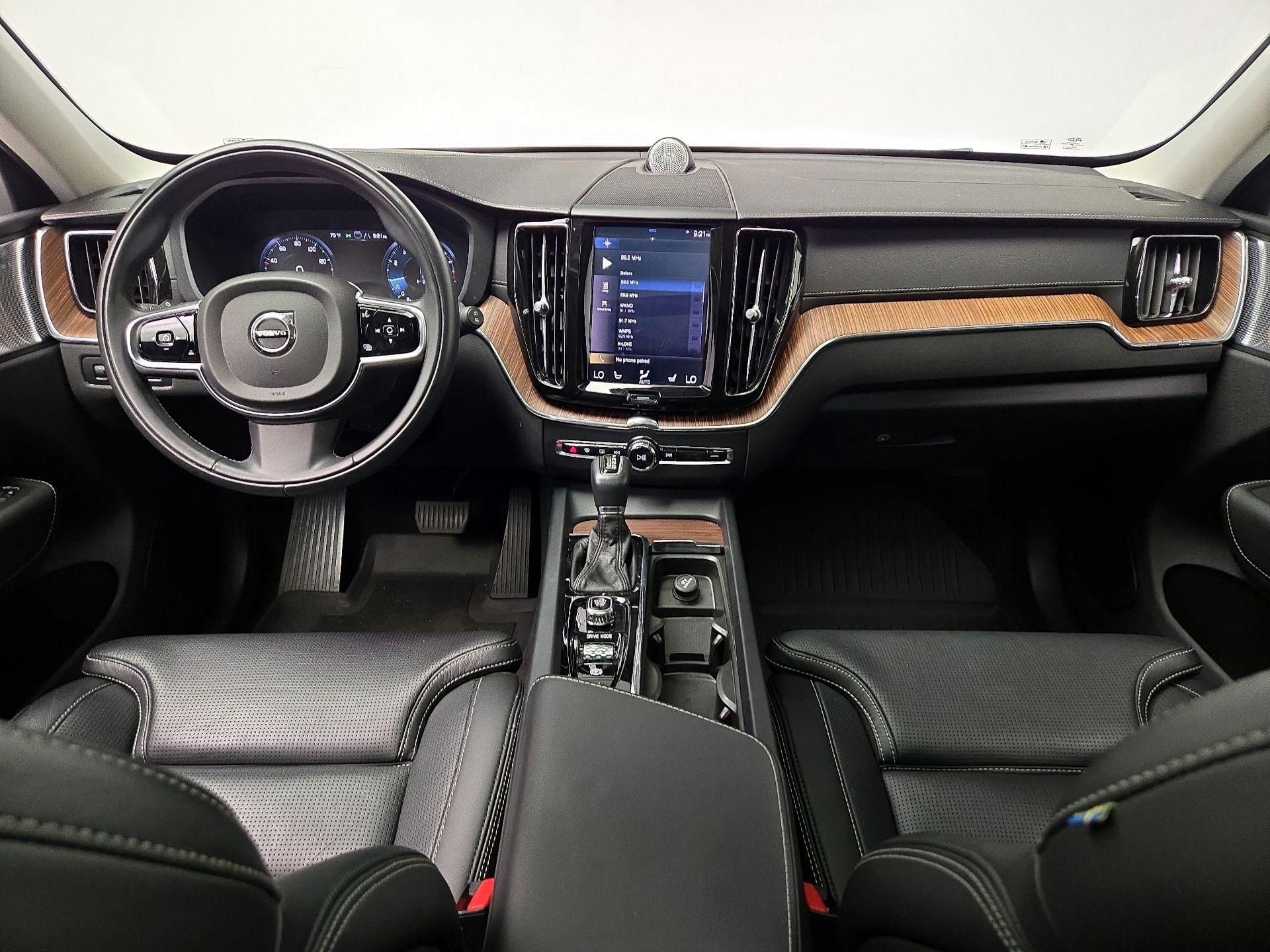 Thumbnail: 2019 Volvo XC60 - 9