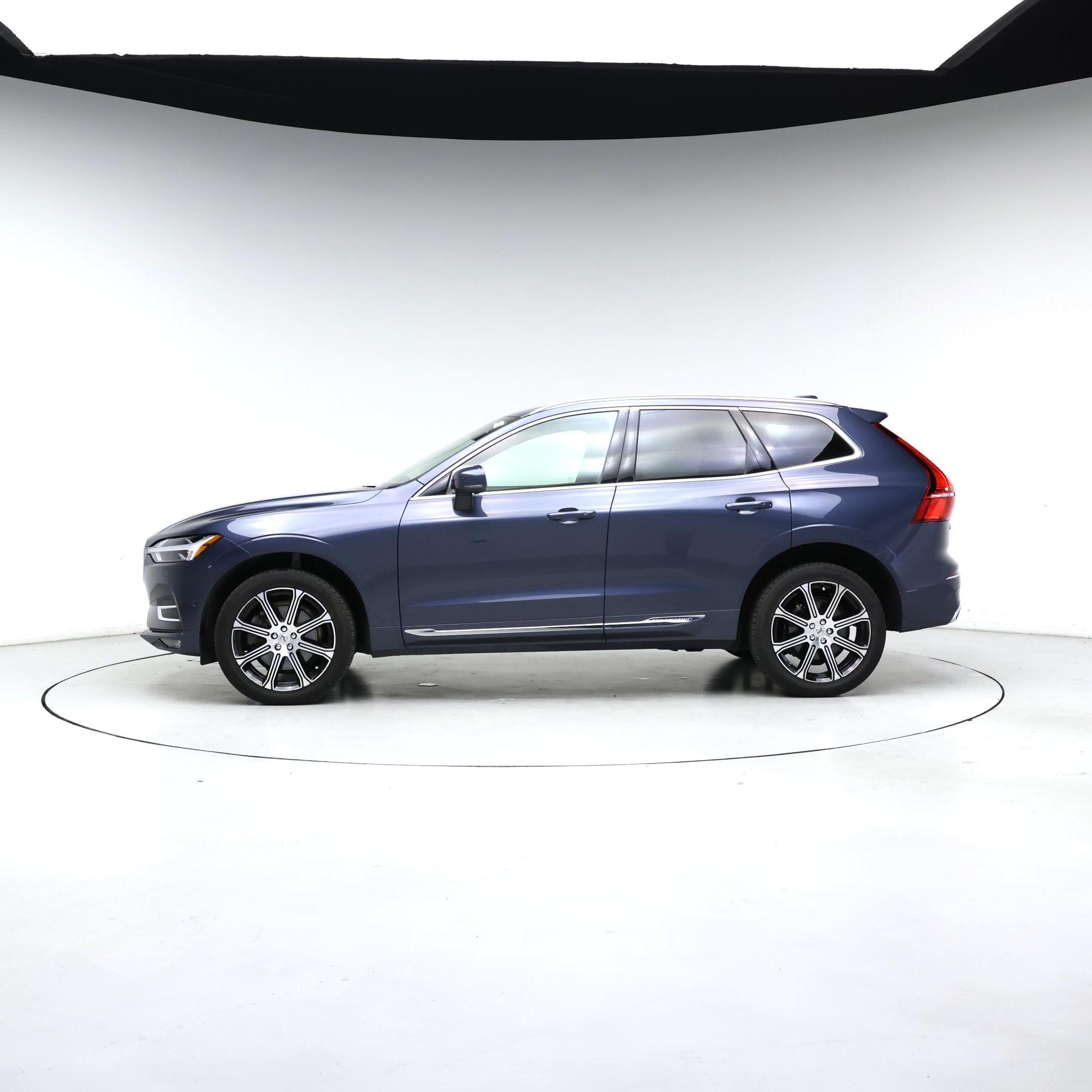Thumbnail: 2019 Volvo XC60 - 3