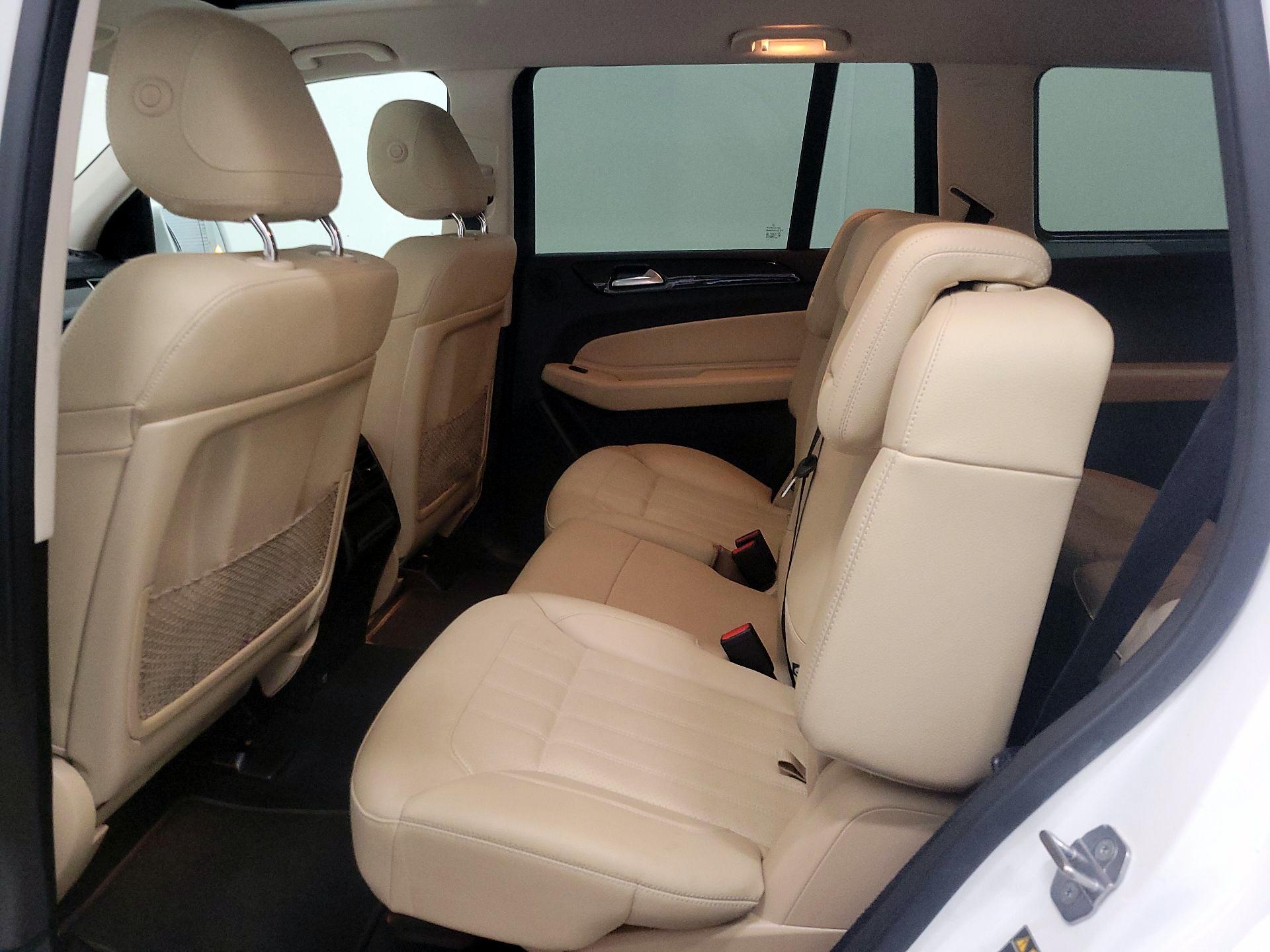 Thumbnail: 2019 Mercedes-Benz GLS - 20