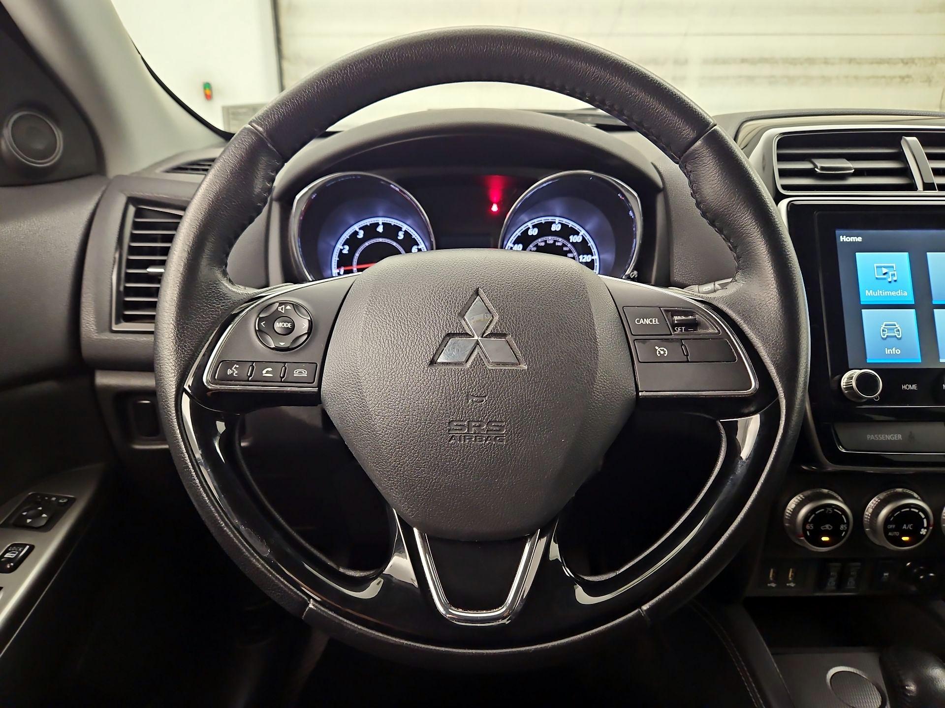 Thumbnail: 2020 Mitsubishi Outlander Sport - 10
