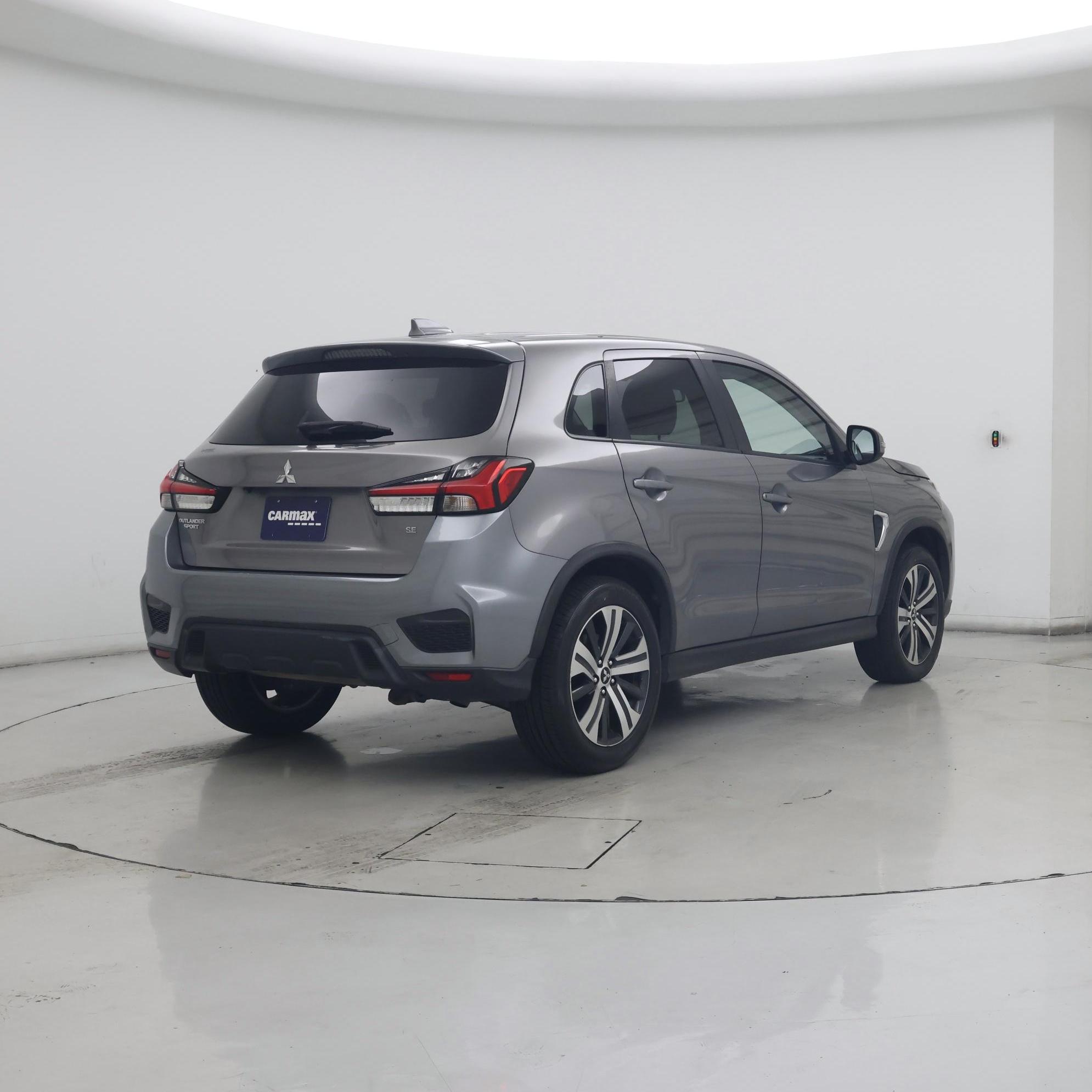 Thumbnail: 2020 Mitsubishi Outlander Sport - 8