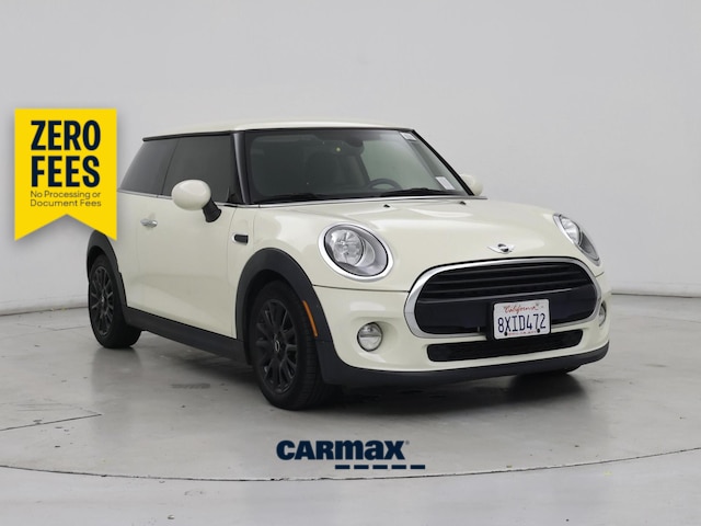White 2018 MINI Cooper Hatchback Automatic