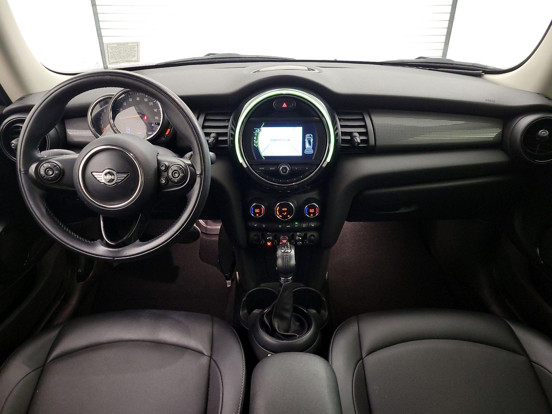 Thumbnail: 2018 MINI Cooper Hardtop - 9