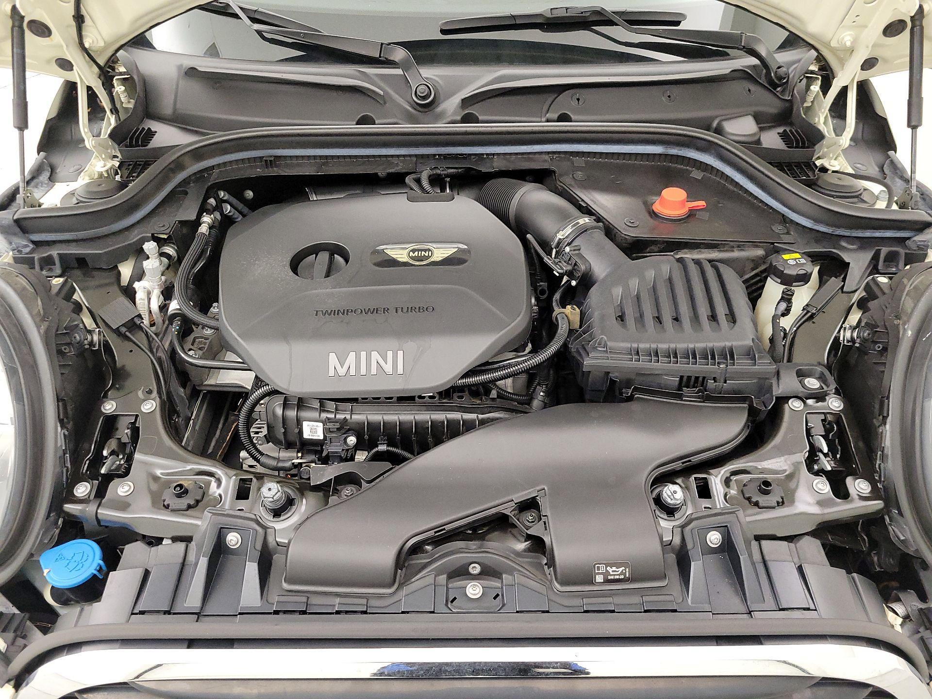 Thumbnail: 2018 MINI Cooper Hardtop - 20