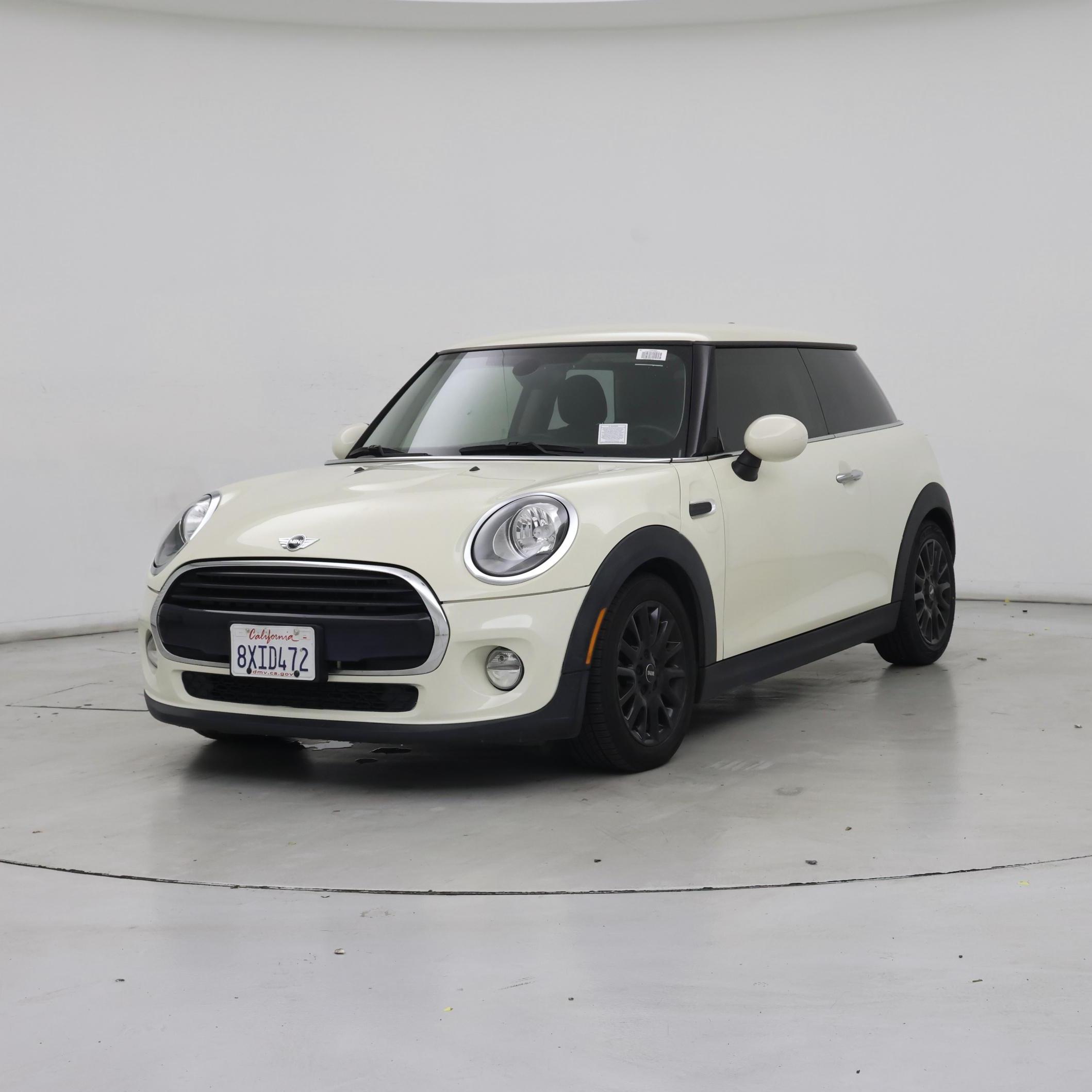 Thumbnail: 2018 MINI Cooper Hardtop - 4