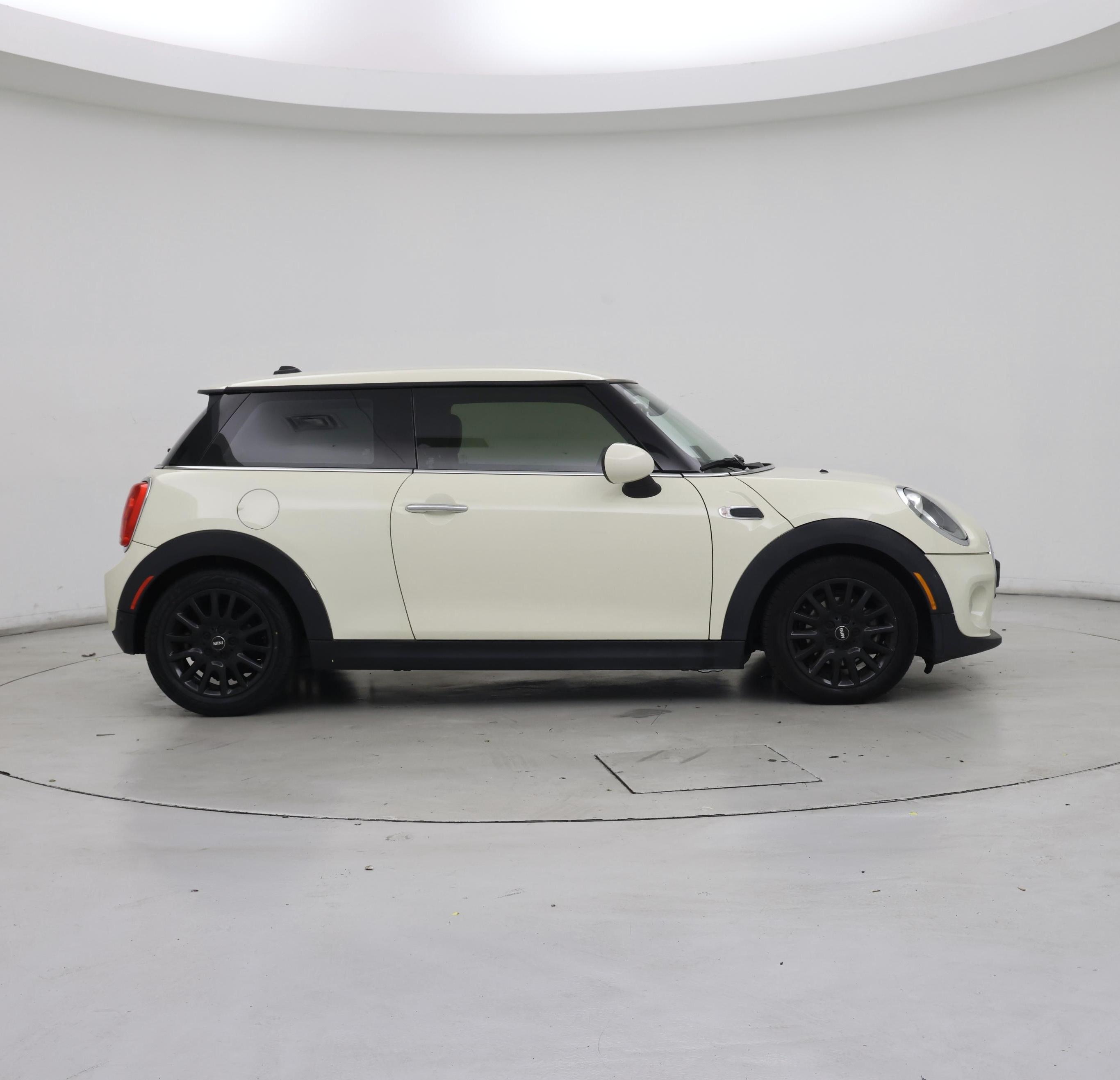 Thumbnail: 2018 MINI Cooper Hardtop - 7