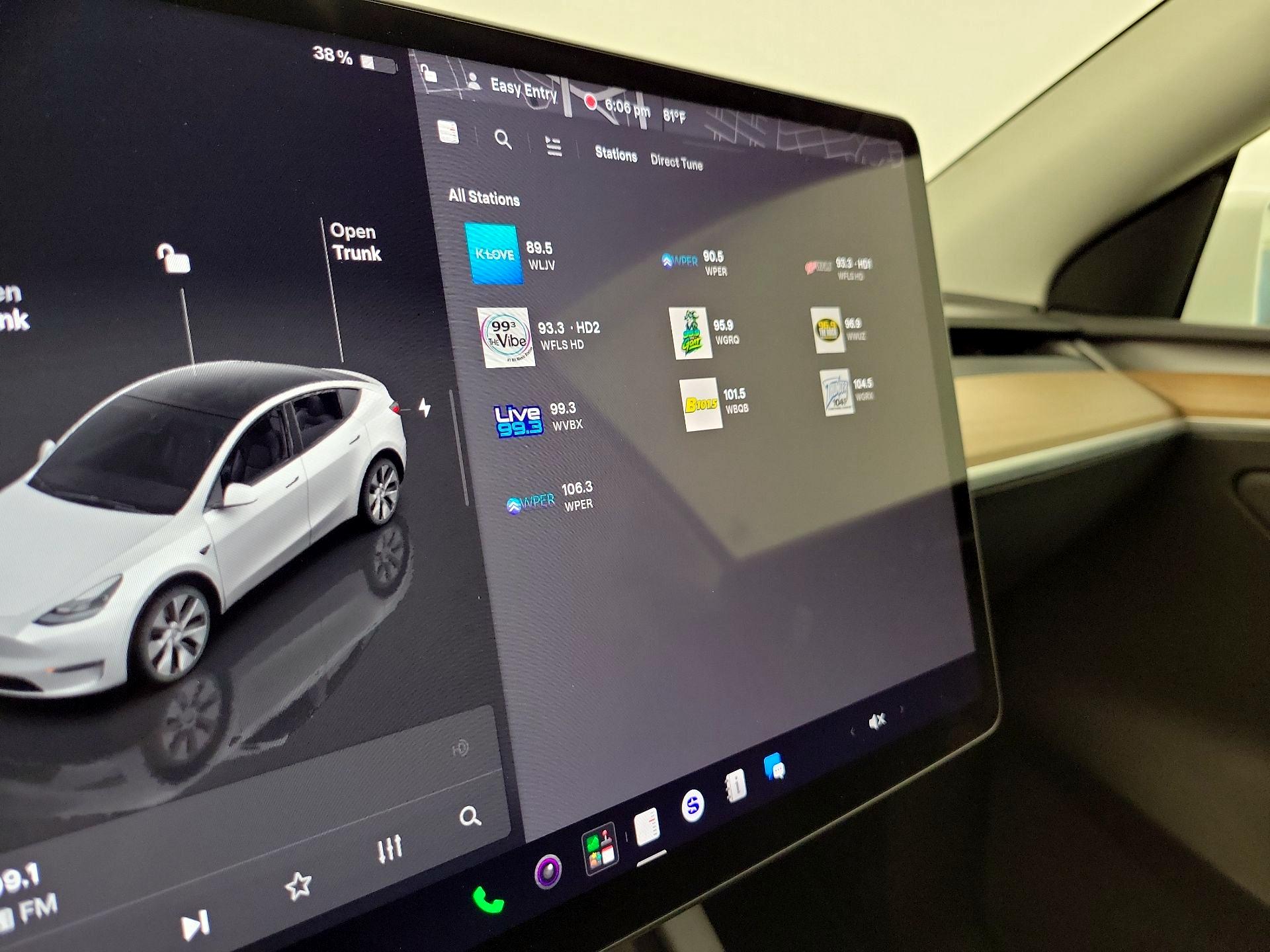 Thumbnail: 2023 Tesla Model Y - 15