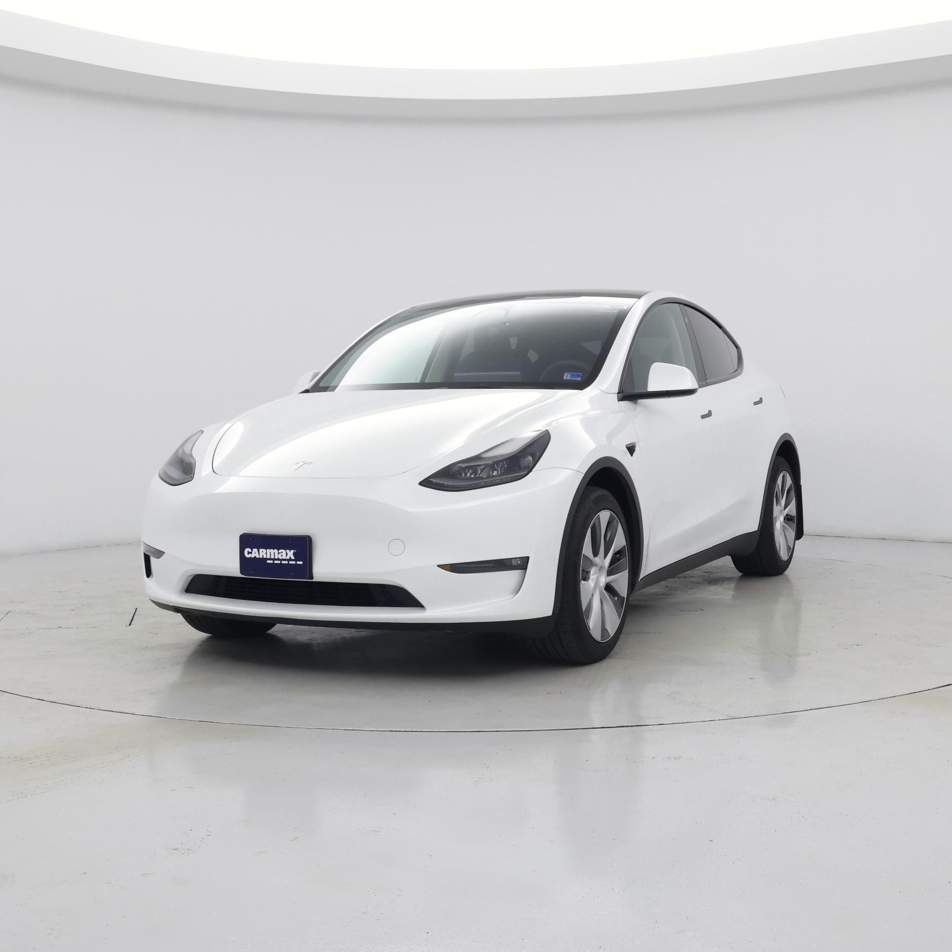 Thumbnail: 2023 Tesla Model Y - 4