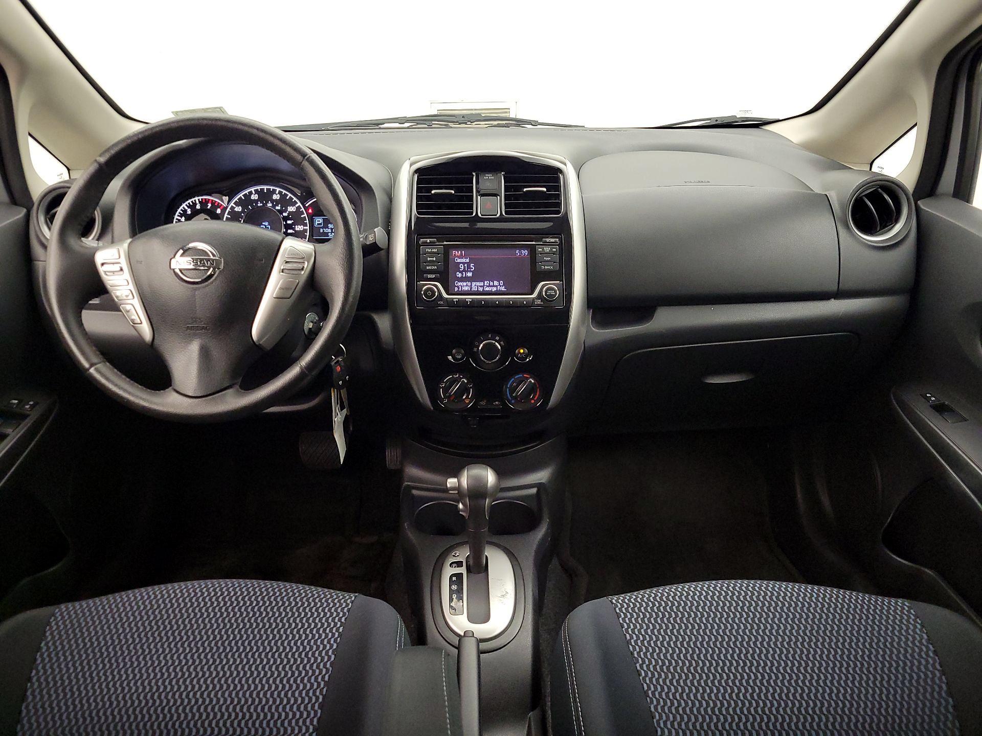 Thumbnail: 2016 Nissan Versa Note - 9