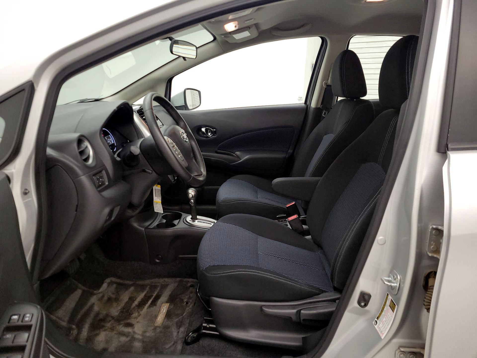 Thumbnail: 2016 Nissan Versa Note - 11