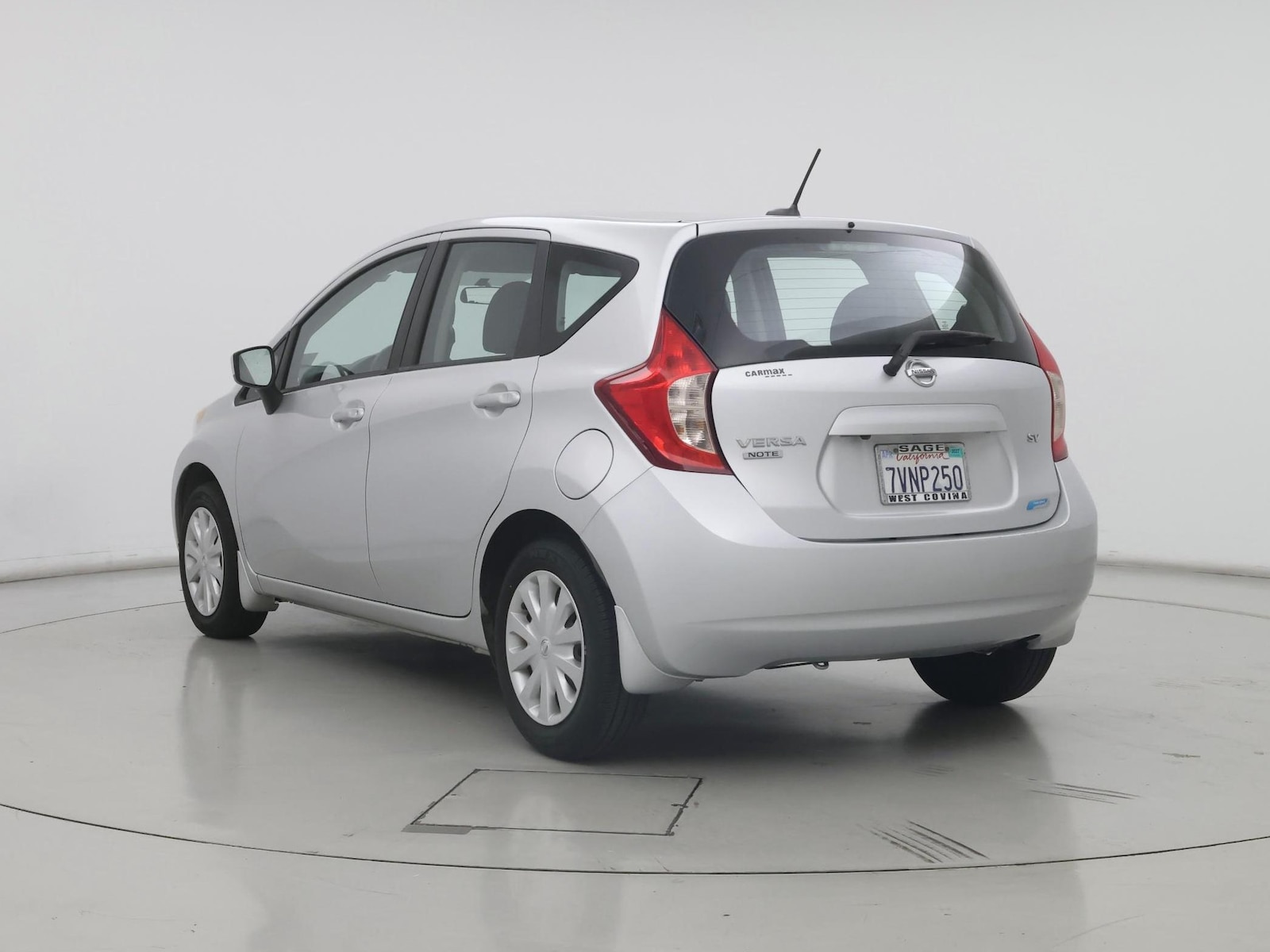 2016 Nissan Versa Note SV - Photo 3
