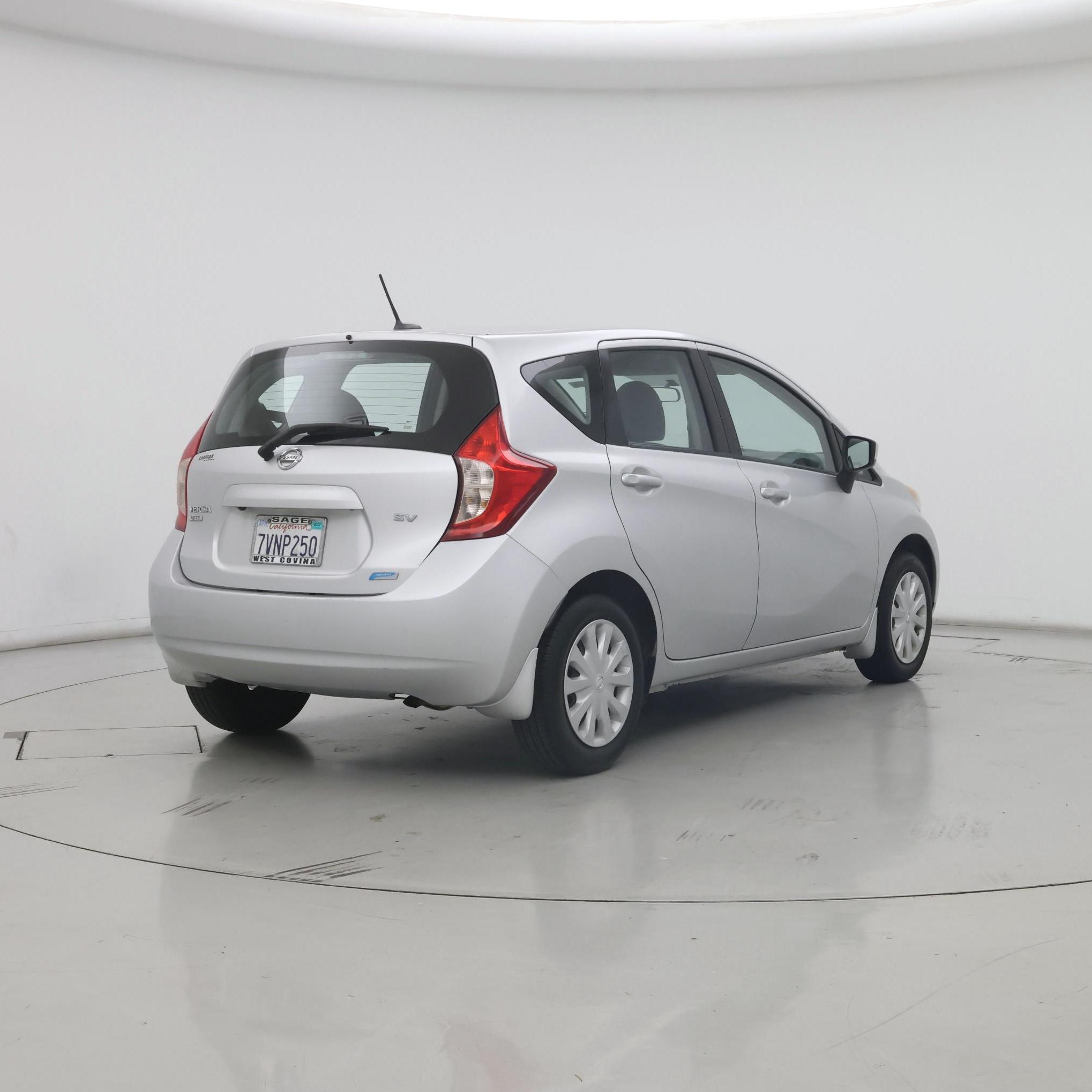 Thumbnail: 2016 Nissan Versa Note - 8