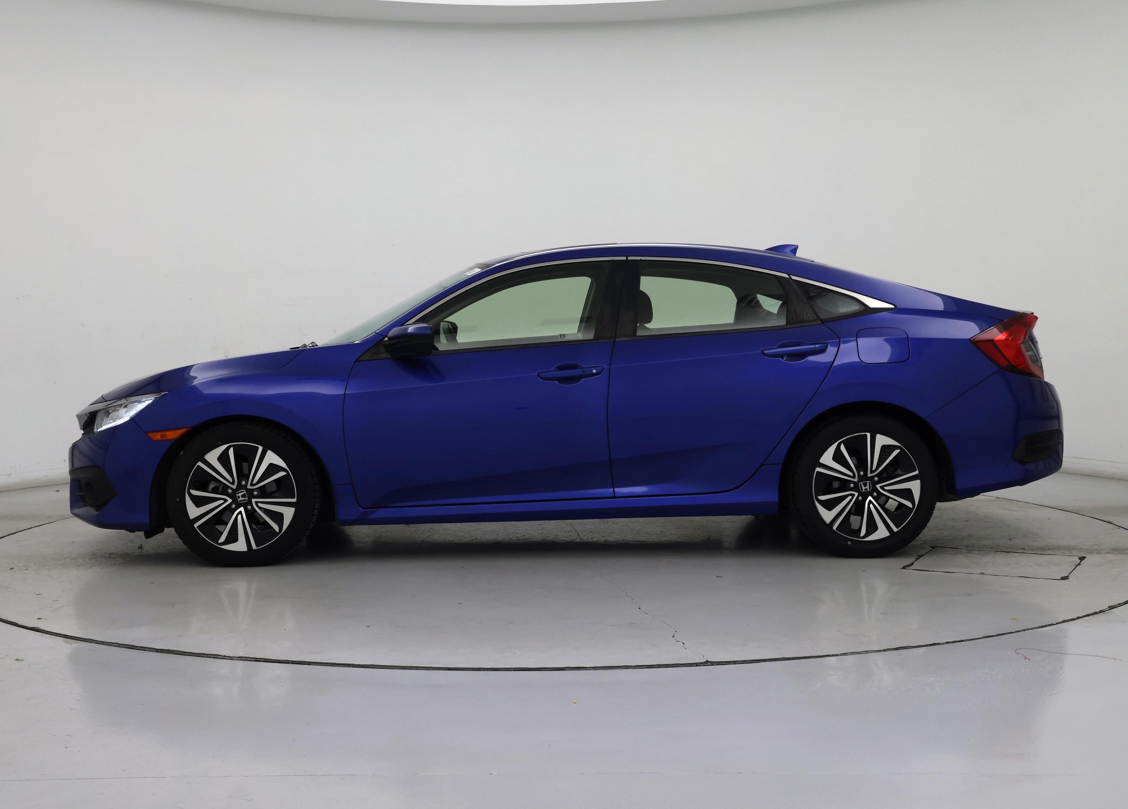 Thumbnail: 2018 Honda Civic - 3