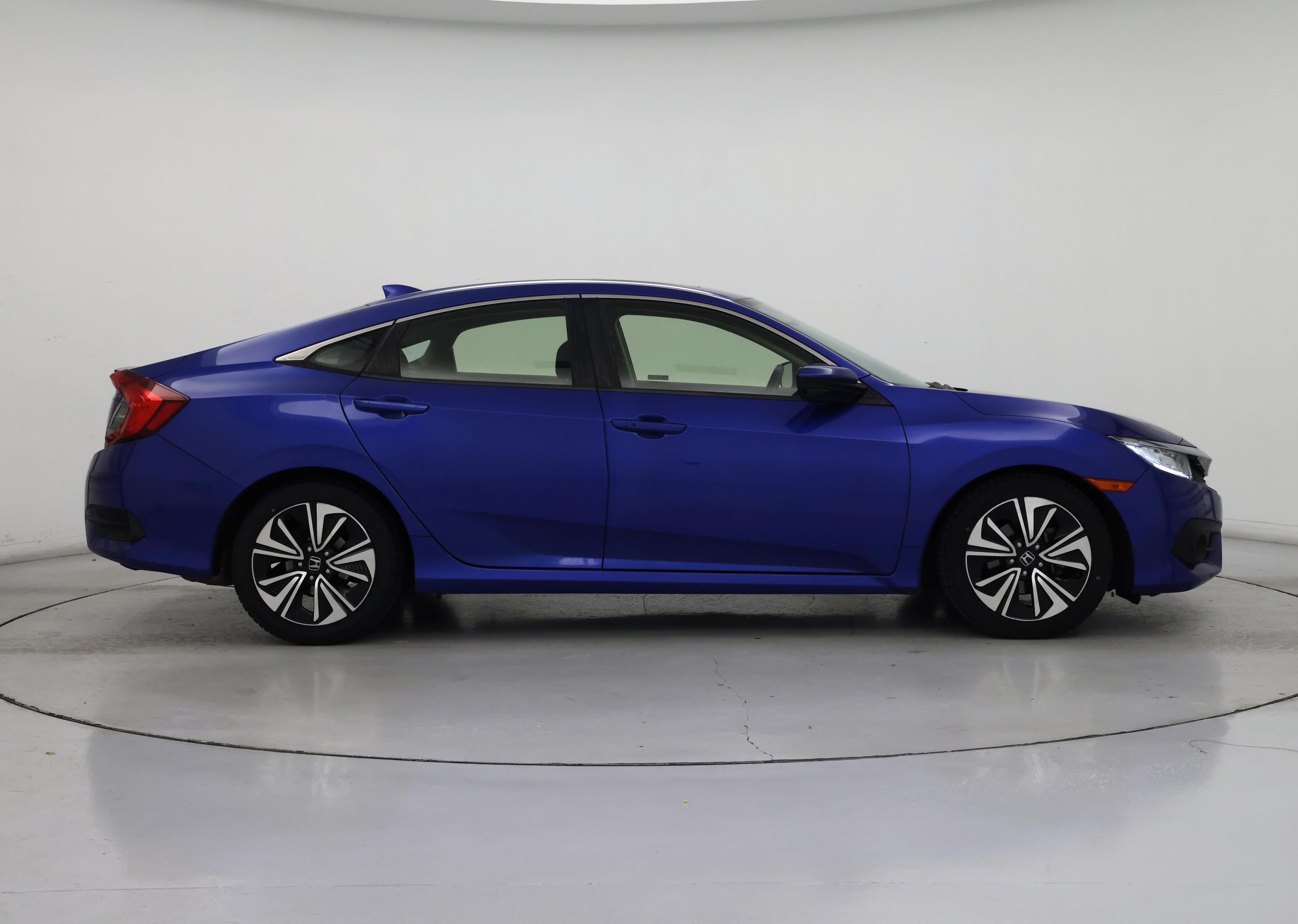 Thumbnail: 2018 Honda Civic - 7